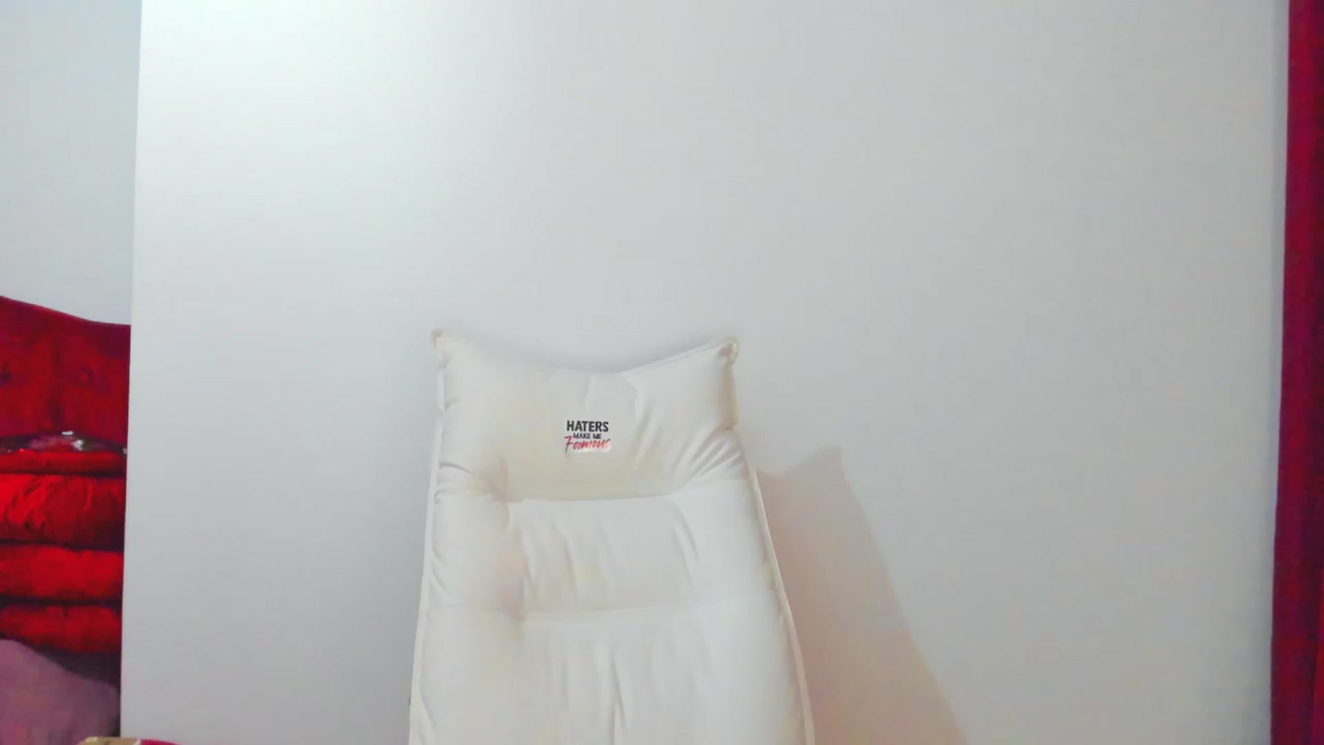 Gallery image thumbnail from AlyssiaKENT1's myfreecams stream on, 01/15/2024, 16:05 image 8 of 20
