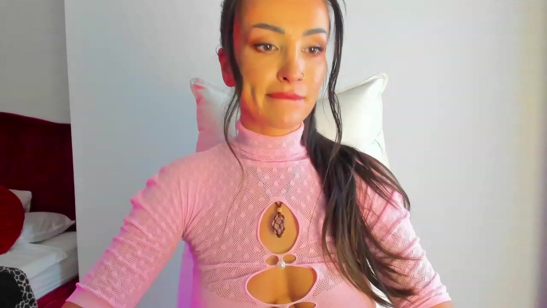 Gallery image thumbnail from AlyssiaKENT1's myfreecams stream on, 03/05/2024, 08:54 image 20 of 20