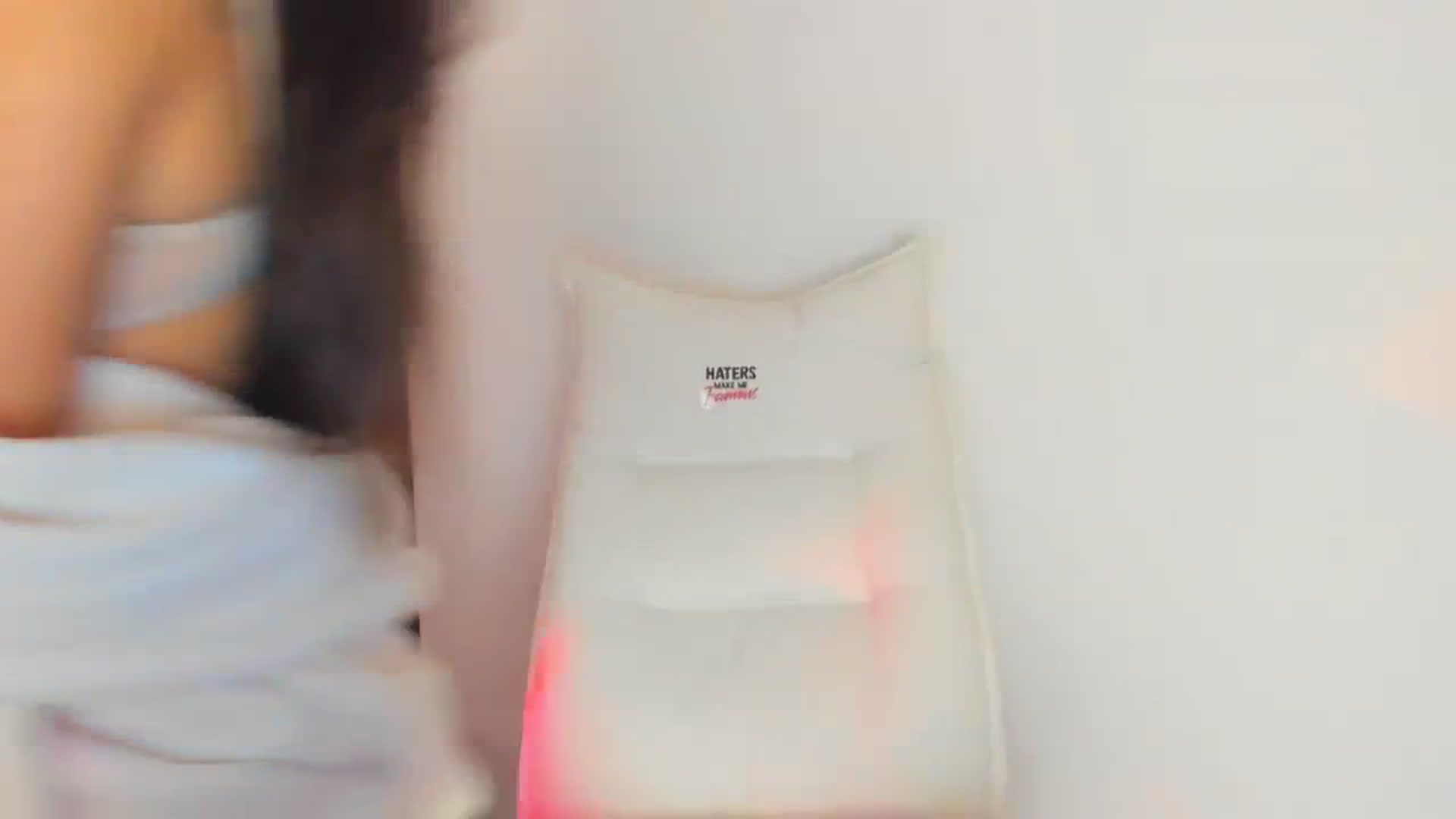 Gallery image thumbnail from AlyssiaKENT1's myfreecams stream on, 03/10/2024, 17:31 image 7 of 20