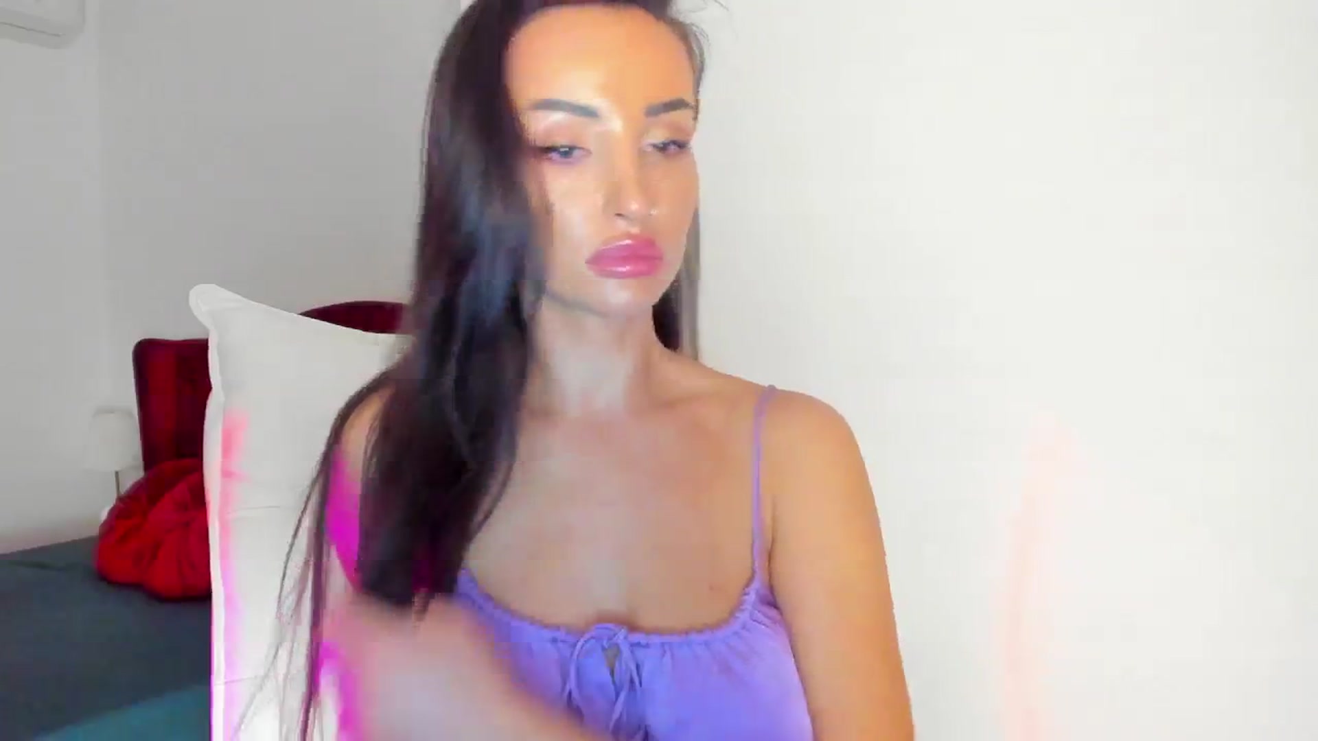 Gallery image thumbnail from AlyssiaKENT1's myfreecams stream on, 03/18/2024, 17:50 image 8 of 20