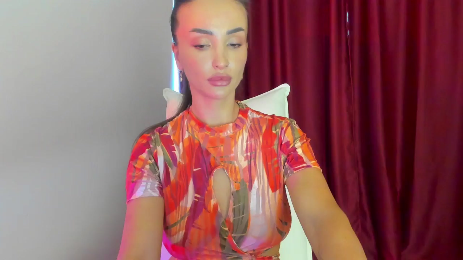 Gallery image thumbnail from AlyssiaKENT1's myfreecams stream on, 04/02/2024, 15:44 image 5 of 20