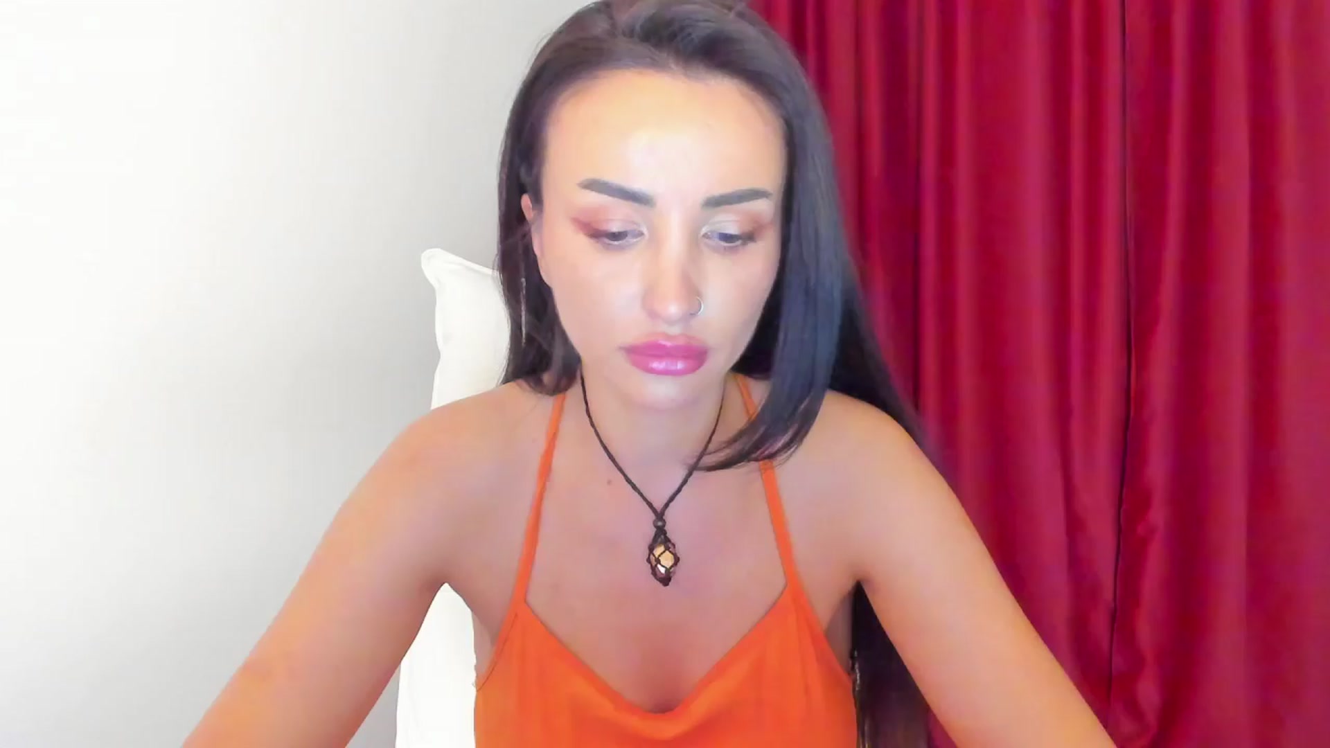 Gallery image thumbnail from AlyssiaKENT1's myfreecams stream on, 04/10/2024, 15:06 image 8 of 20