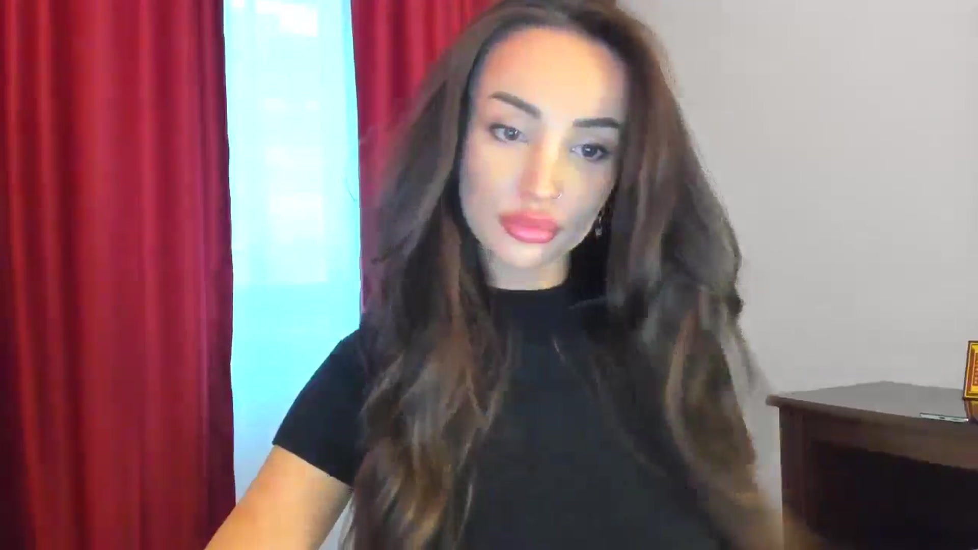 Gallery image thumbnail from AlyssiaKENT1's myfreecams stream on, 05/27/2024, 17:39 image 12 of 20