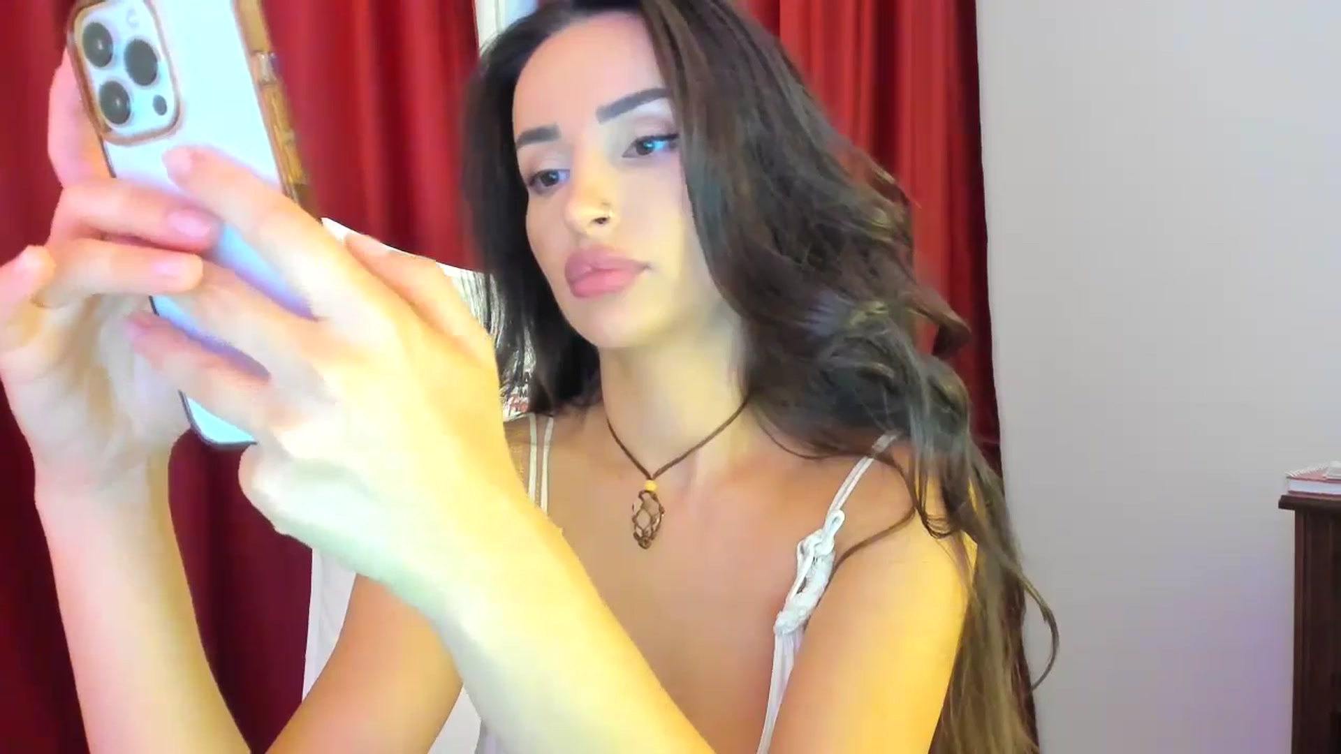 Gallery image thumbnail from AlyssiaKENT1's myfreecams stream on, 06/13/2024, 18:58 image 13 of 20
