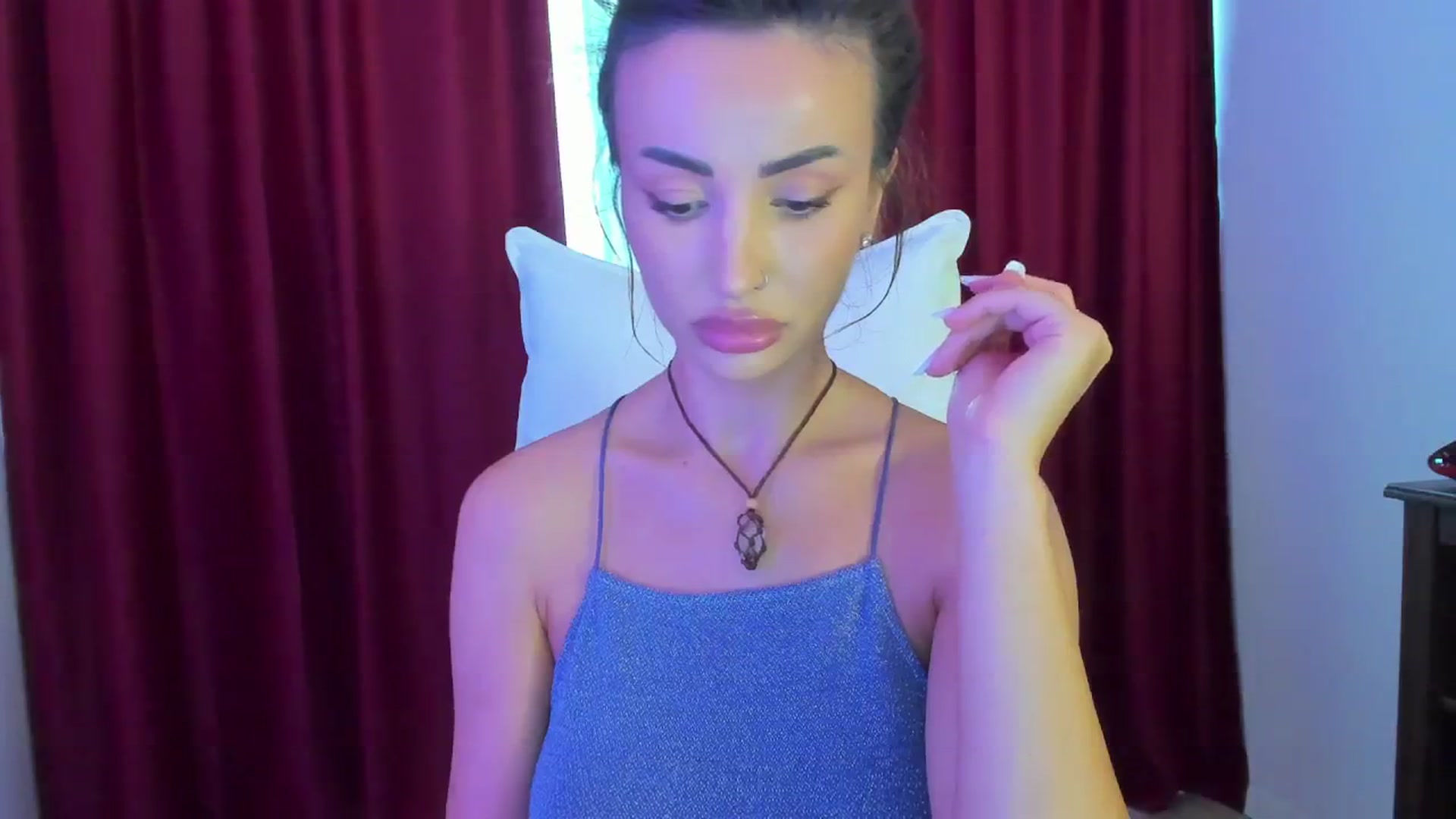 Gallery image thumbnail from AlyssiaKENT1's myfreecams stream on, 06/27/2024, 15:24 image 18 of 20