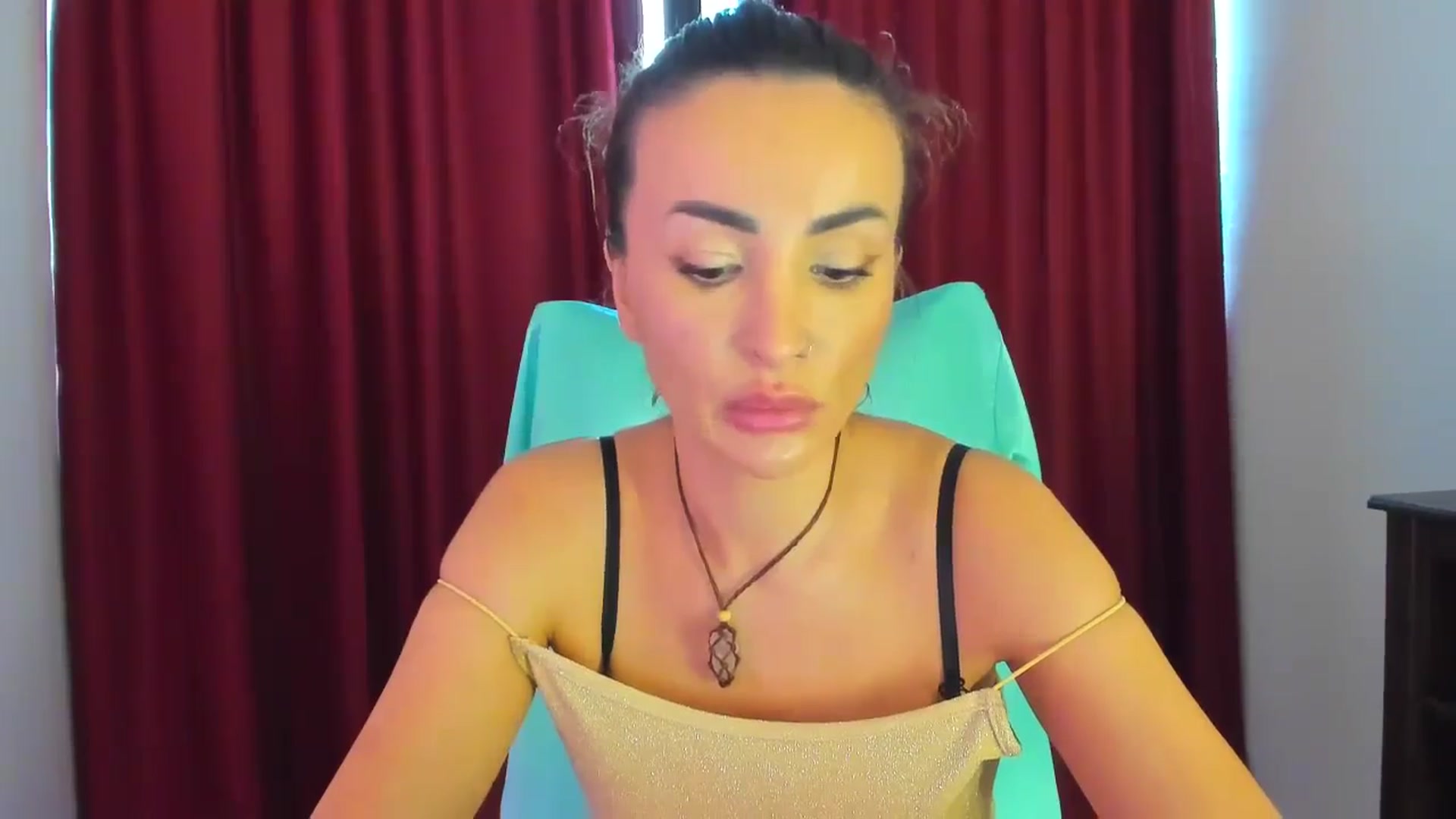 Gallery image thumbnail from AlyssiaKENT1's myfreecams stream on, 07/08/2024, 14:19 image 12 of 20