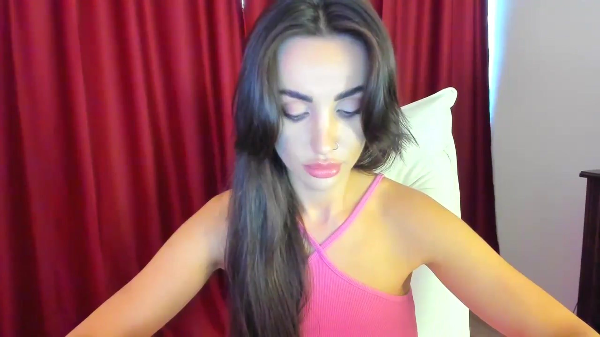 Gallery image thumbnail from AlyssiaKENT1's myfreecams stream on, 07/15/2024, 14:47 image 14 of 20