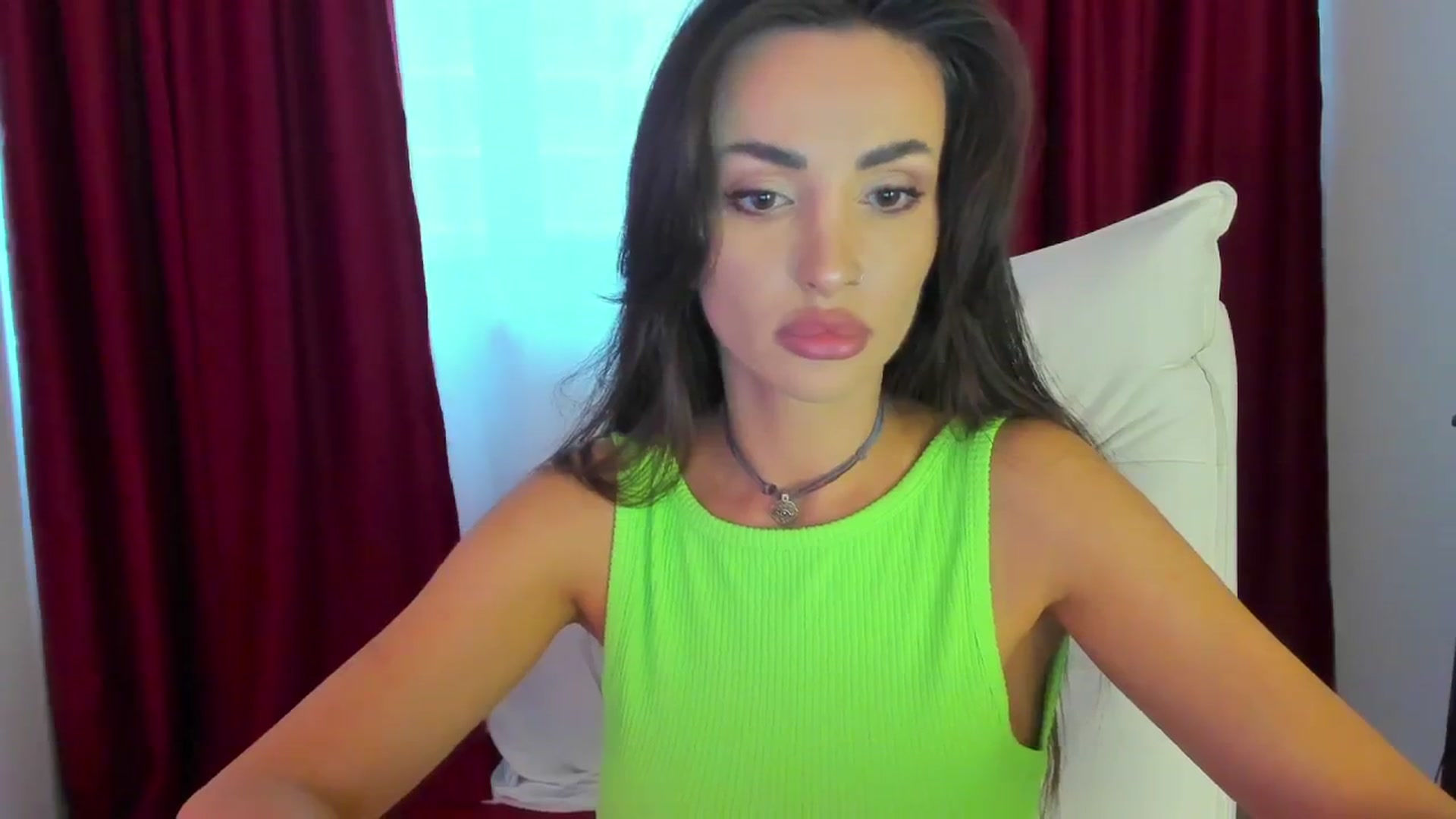 Gallery image thumbnail from AlyssiaKENT1's myfreecams stream on, 07/16/2024, 14:47 image 2 of 20