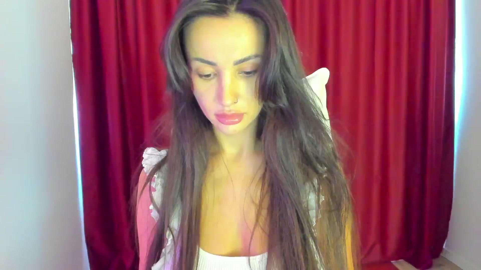 Gallery image thumbnail from AlyssiaKENT1's myfreecams stream on, 08/21/2024, 14:16 image 11 of 20