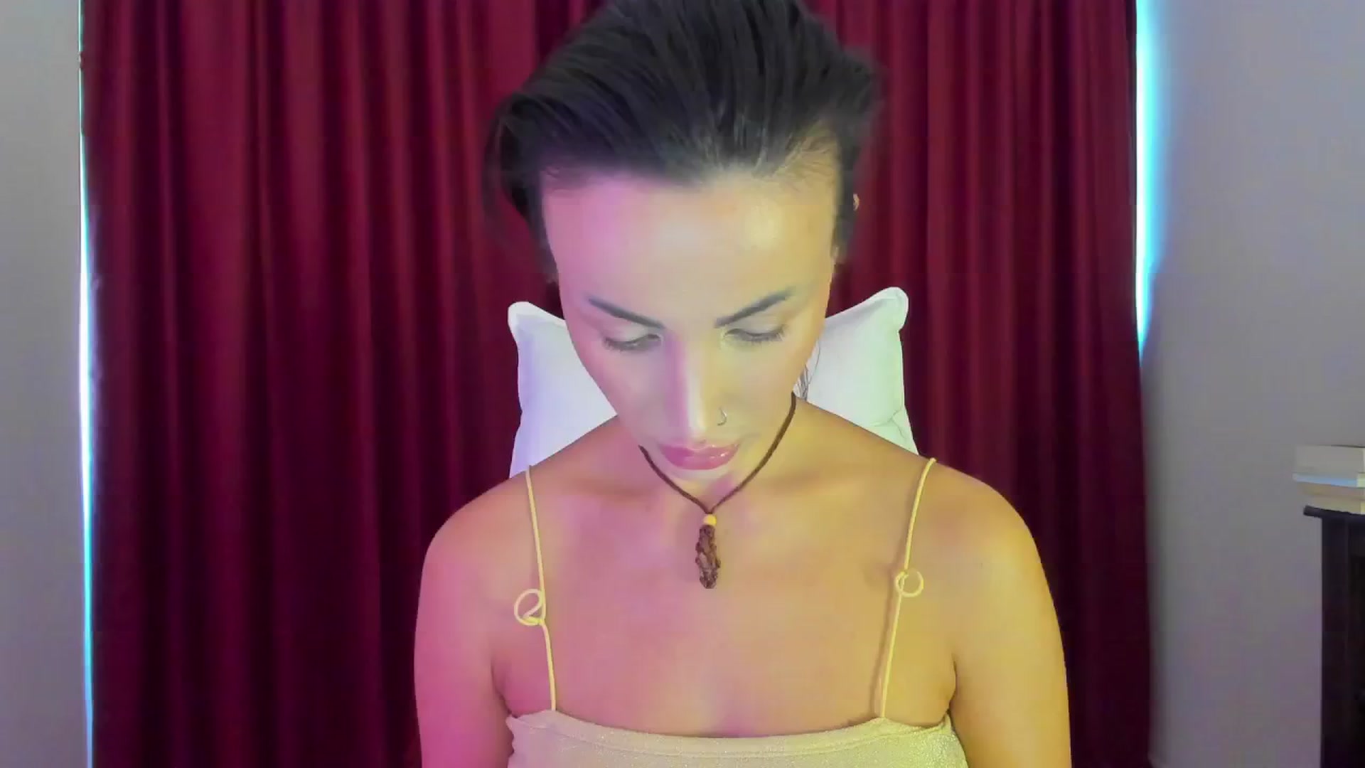 Gallery image thumbnail from AlyssiaKENT1's myfreecams stream on, 09/04/2024, 14:16 image 17 of 20