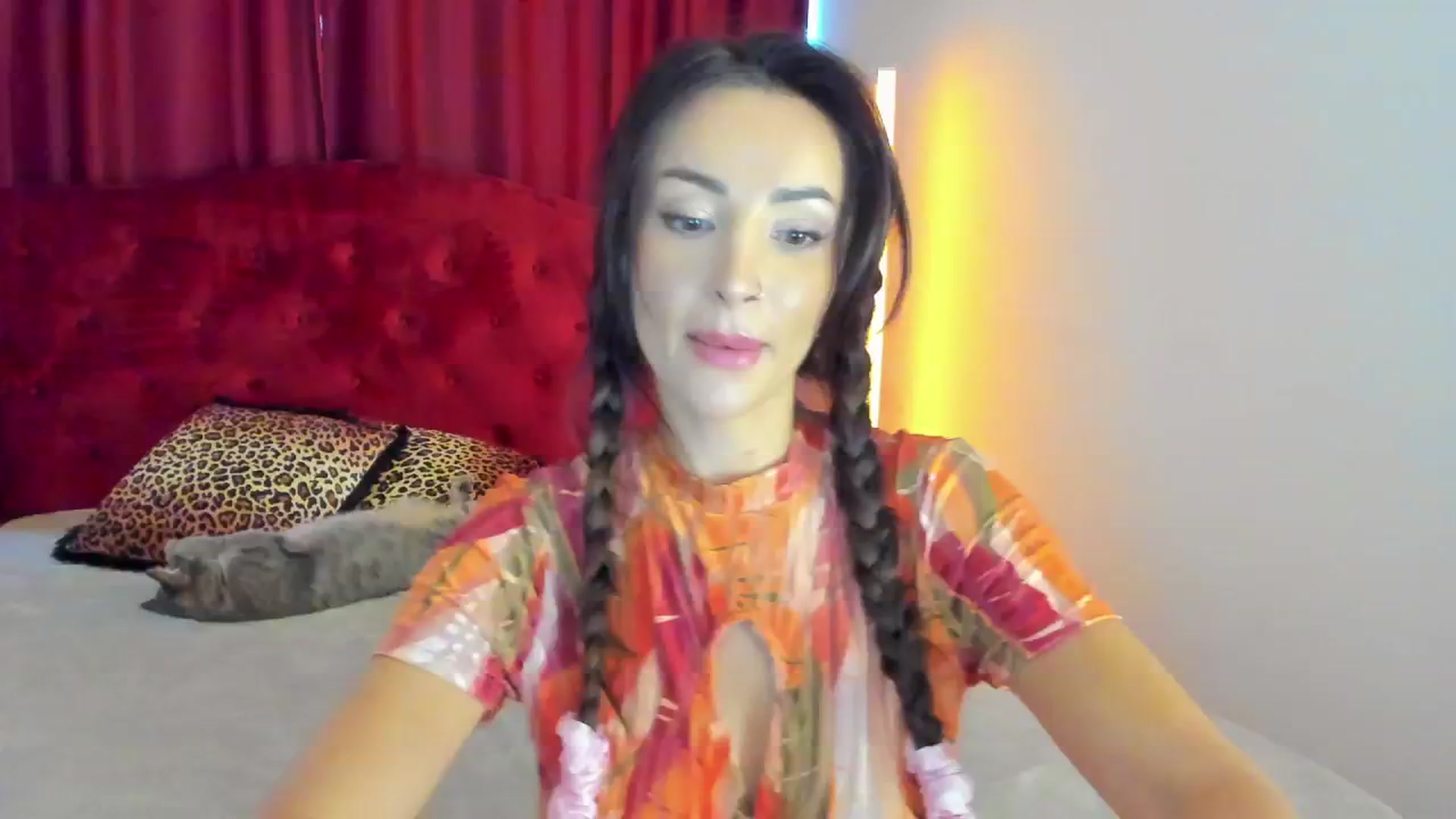 Gallery image thumbnail from AlyssiaKENT1's myfreecams stream on, 10/06/2024, 09:24 image 11 of 20