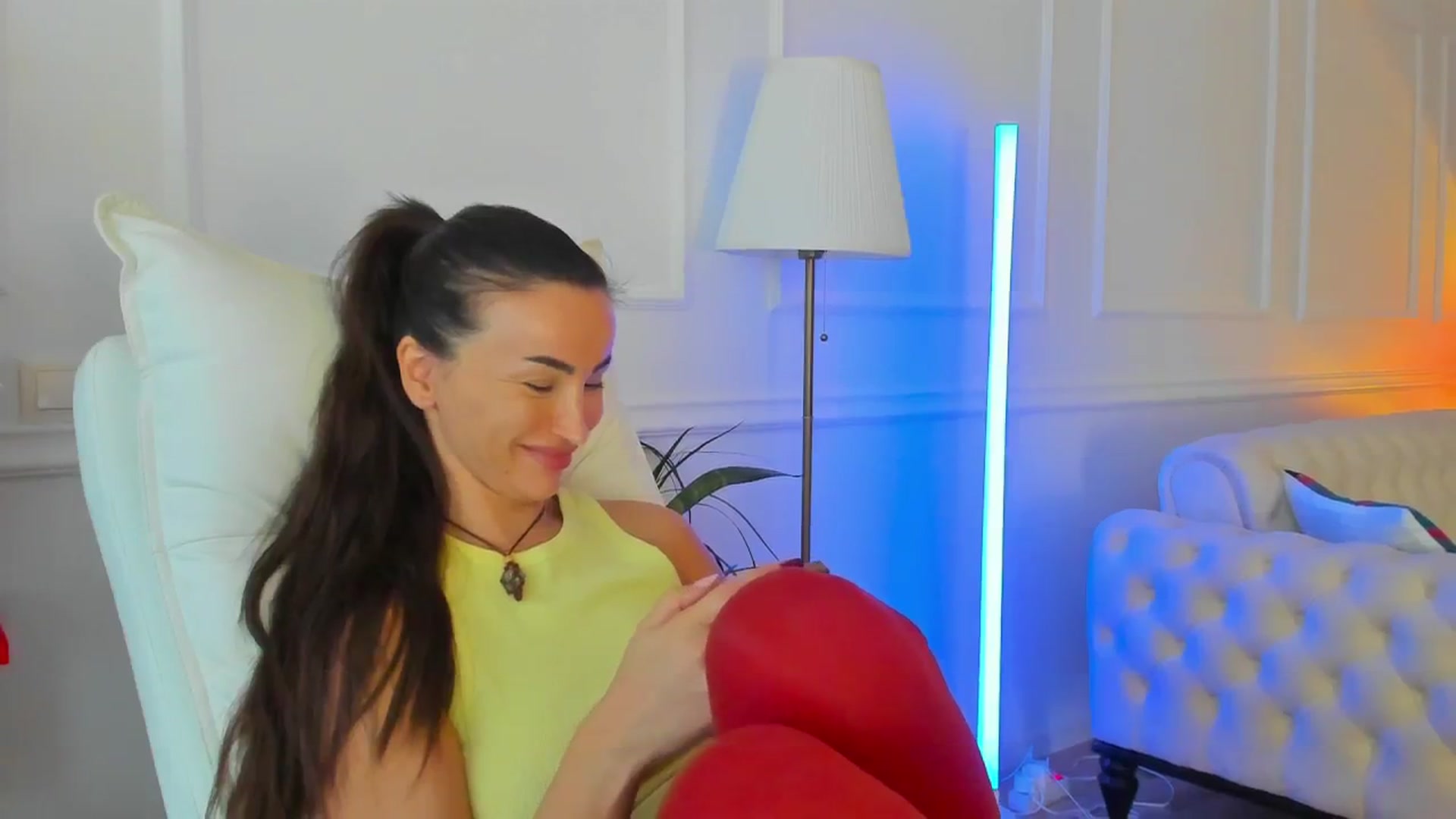 Gallery image thumbnail from AlyssiaKENT1's myfreecams stream on, 10/16/2024, 16:48 image 4 of 20