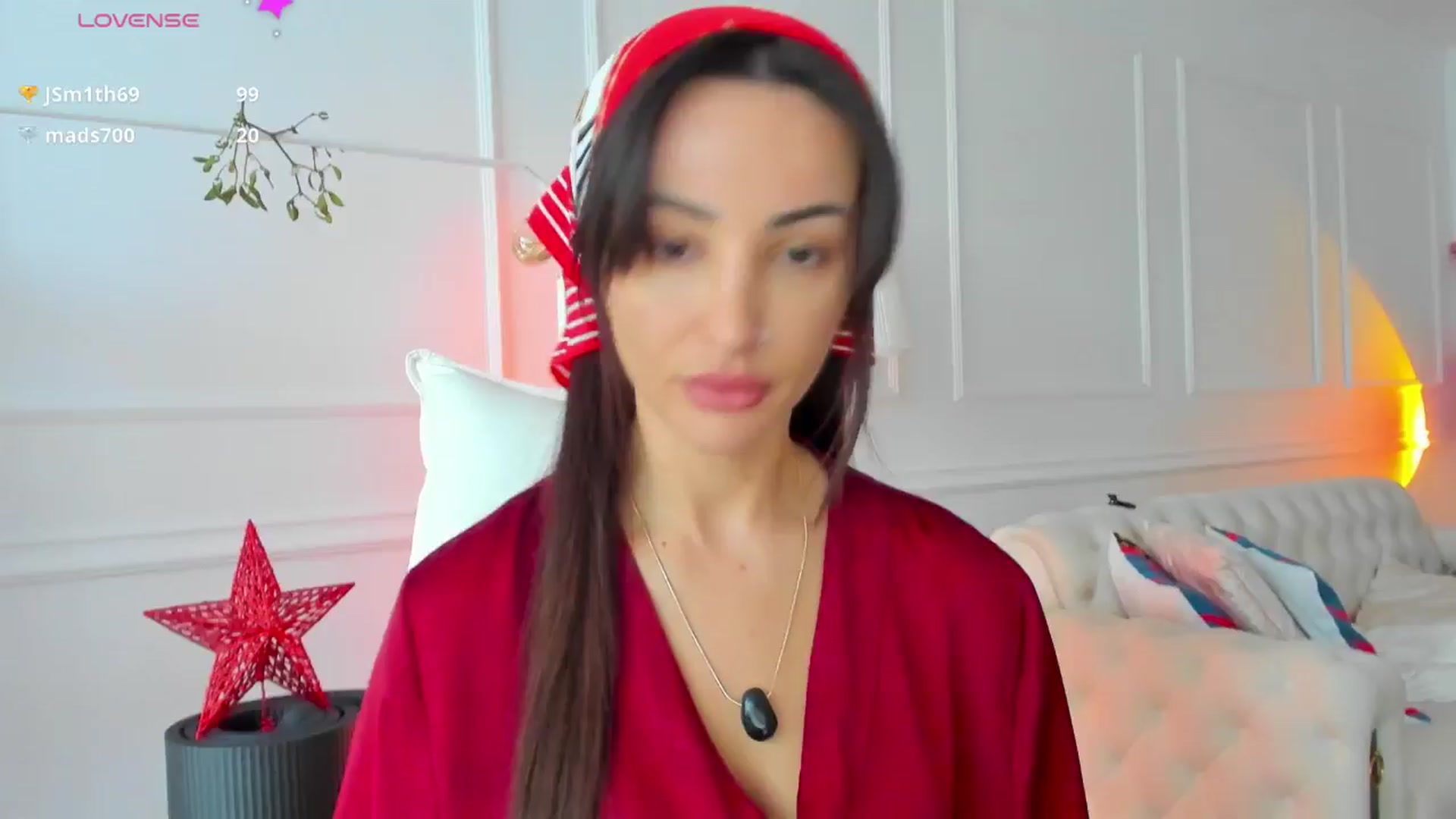 Gallery image thumbnail from AlyssiaKENT1's myfreecams stream on, 12/25/2024, 10:54 image 7 of 20