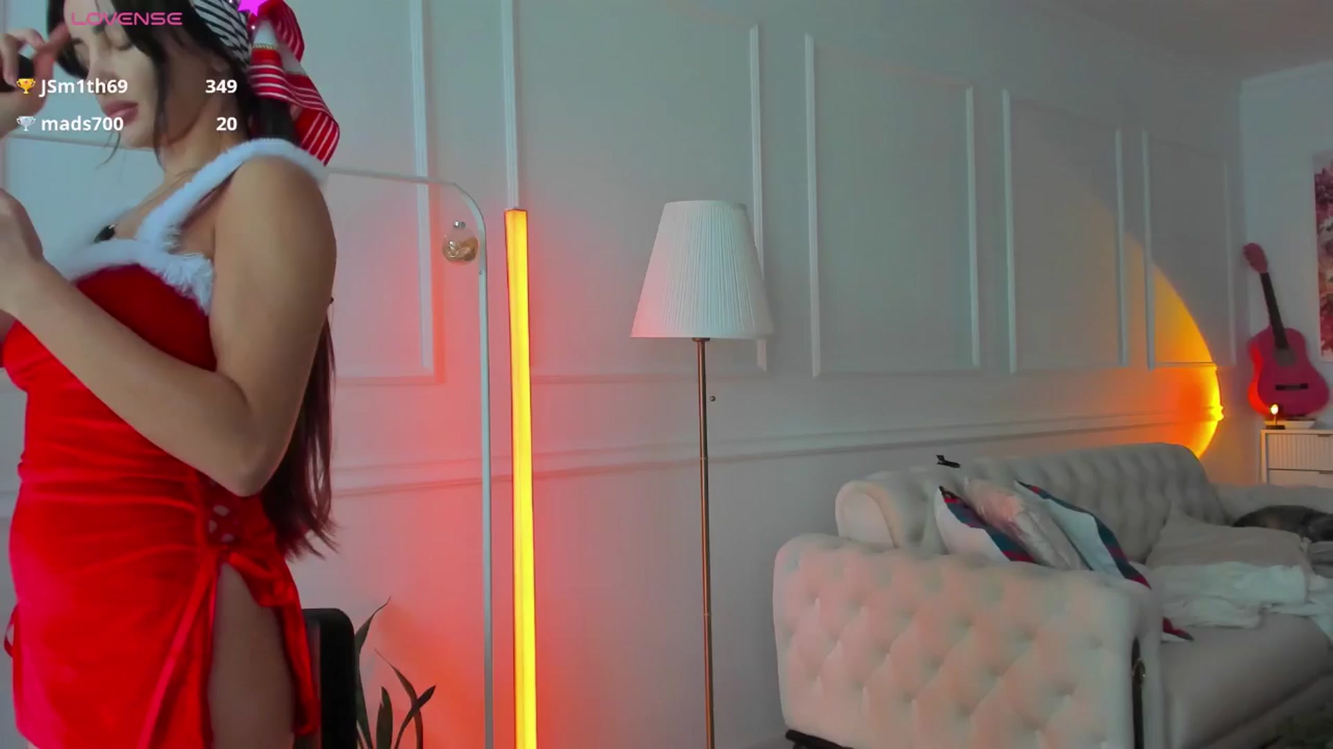 Gallery image thumbnail from AlyssiaKENT1's myfreecams stream on, 12/25/2024, 10:54 image 11 of 20