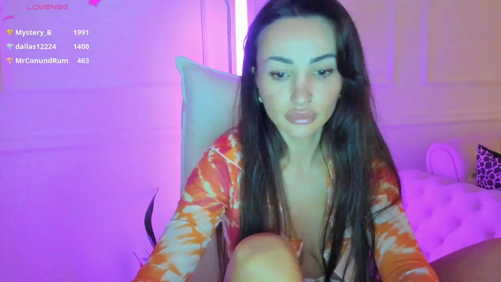 Gallery image thumbnail from AlyssiaKENT1's myfreecams stream on, 01/01/2025, 18:54 image 2 of 20