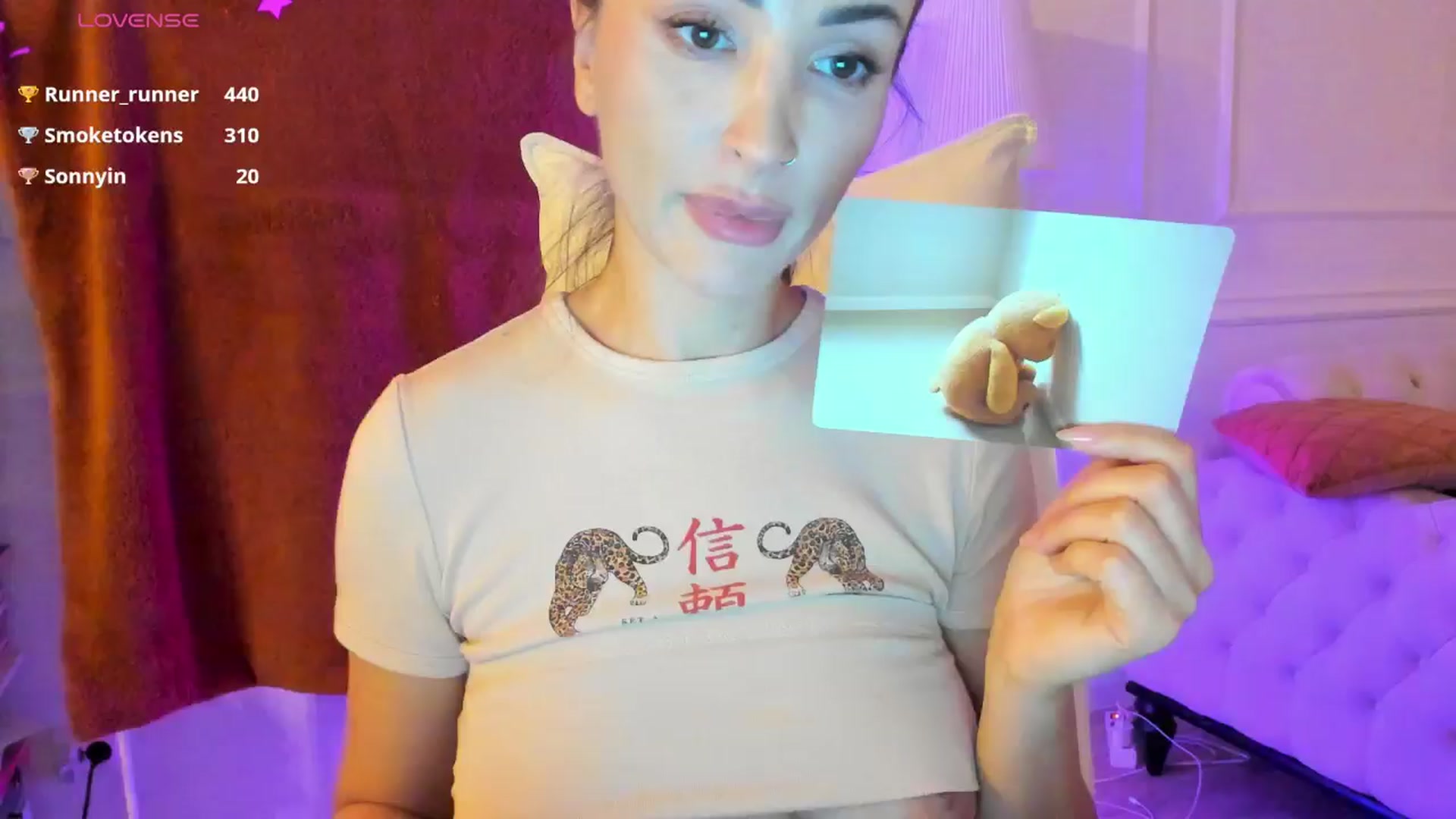 Gallery image thumbnail from AlyssiaKENT1's myfreecams stream on, 01/07/2025, 17:42 image 14 of 20