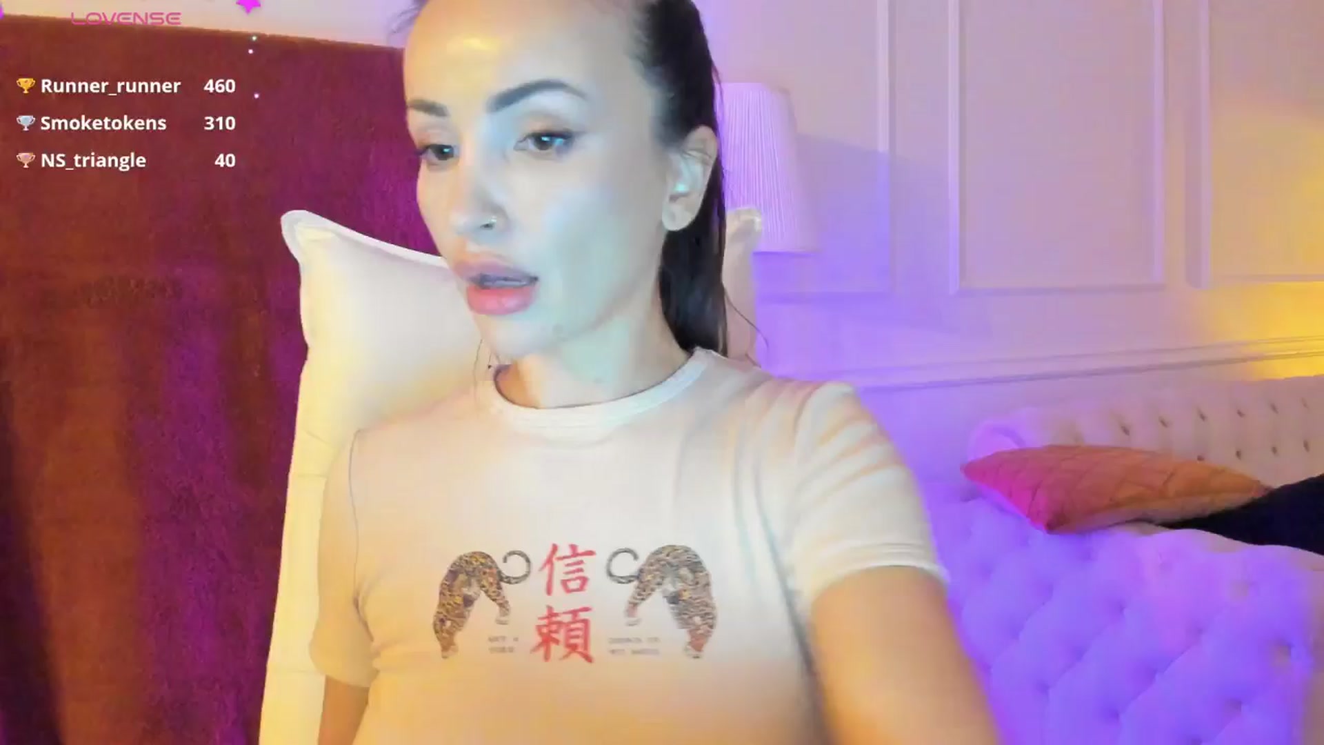 Gallery image thumbnail from AlyssiaKENT1's myfreecams stream on, 01/07/2025, 17:42 image 16 of 20