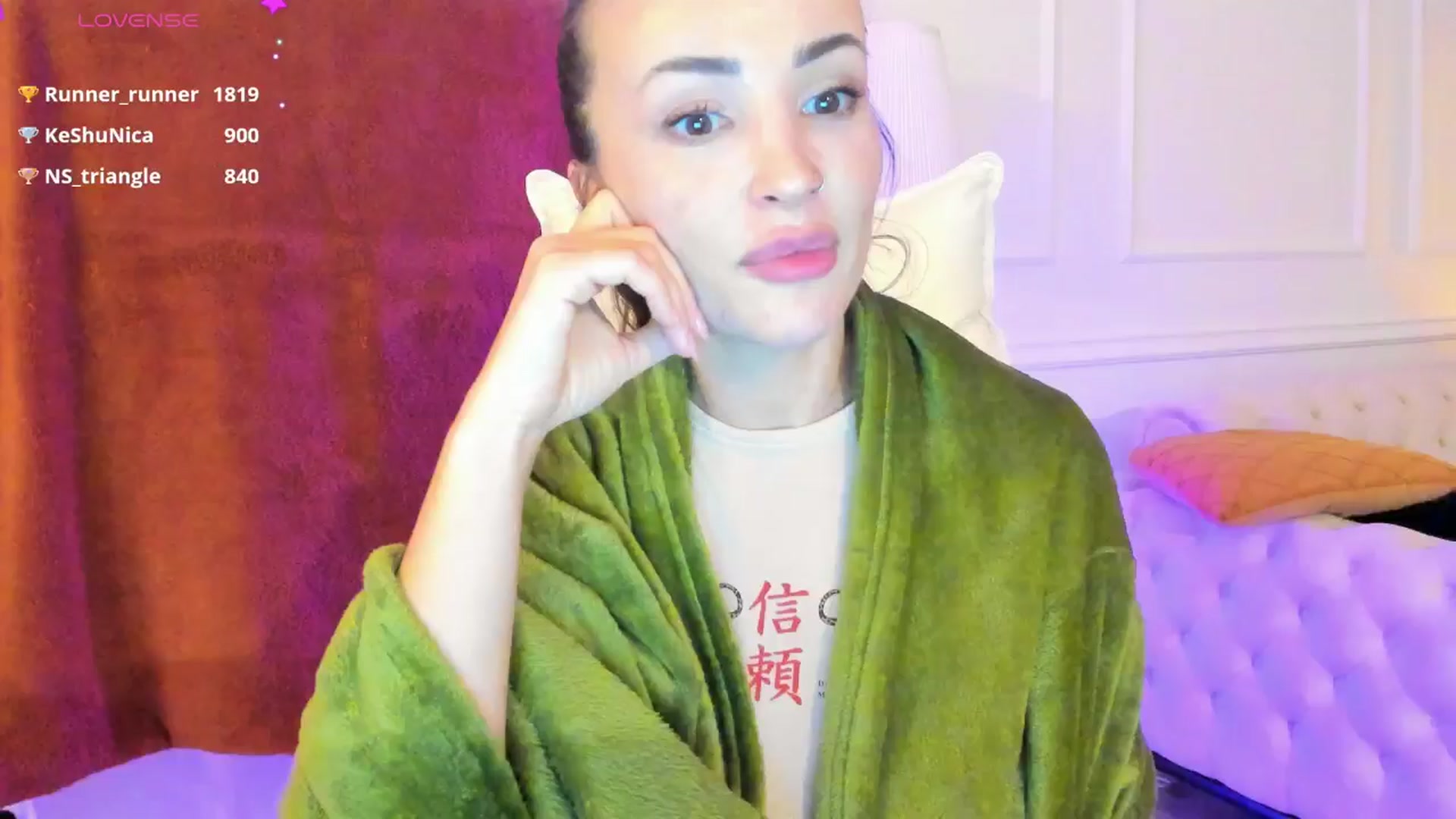 Gallery image thumbnail from AlyssiaKENT1's myfreecams stream on, 01/07/2025, 19:44 image 12 of 20