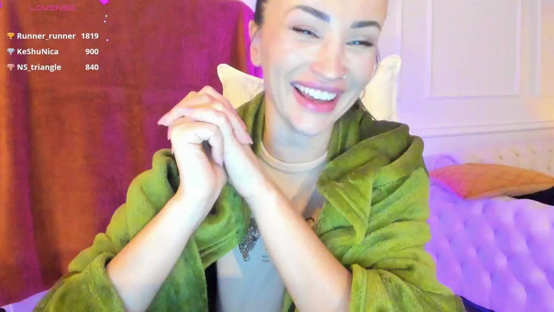 Gallery image thumbnail from AlyssiaKENT1's myfreecams stream on, 01/07/2025, 19:44 image 8 of 20