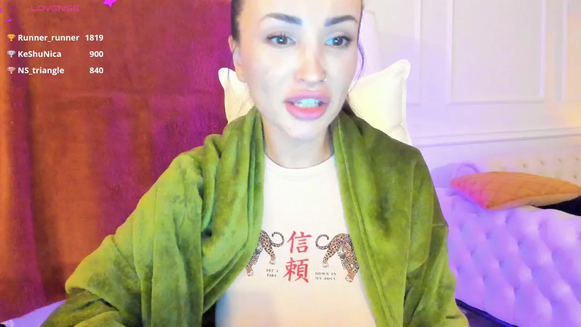 Gallery image thumbnail from AlyssiaKENT1's myfreecams stream on, 01/07/2025, 19:44 image 7 of 20
