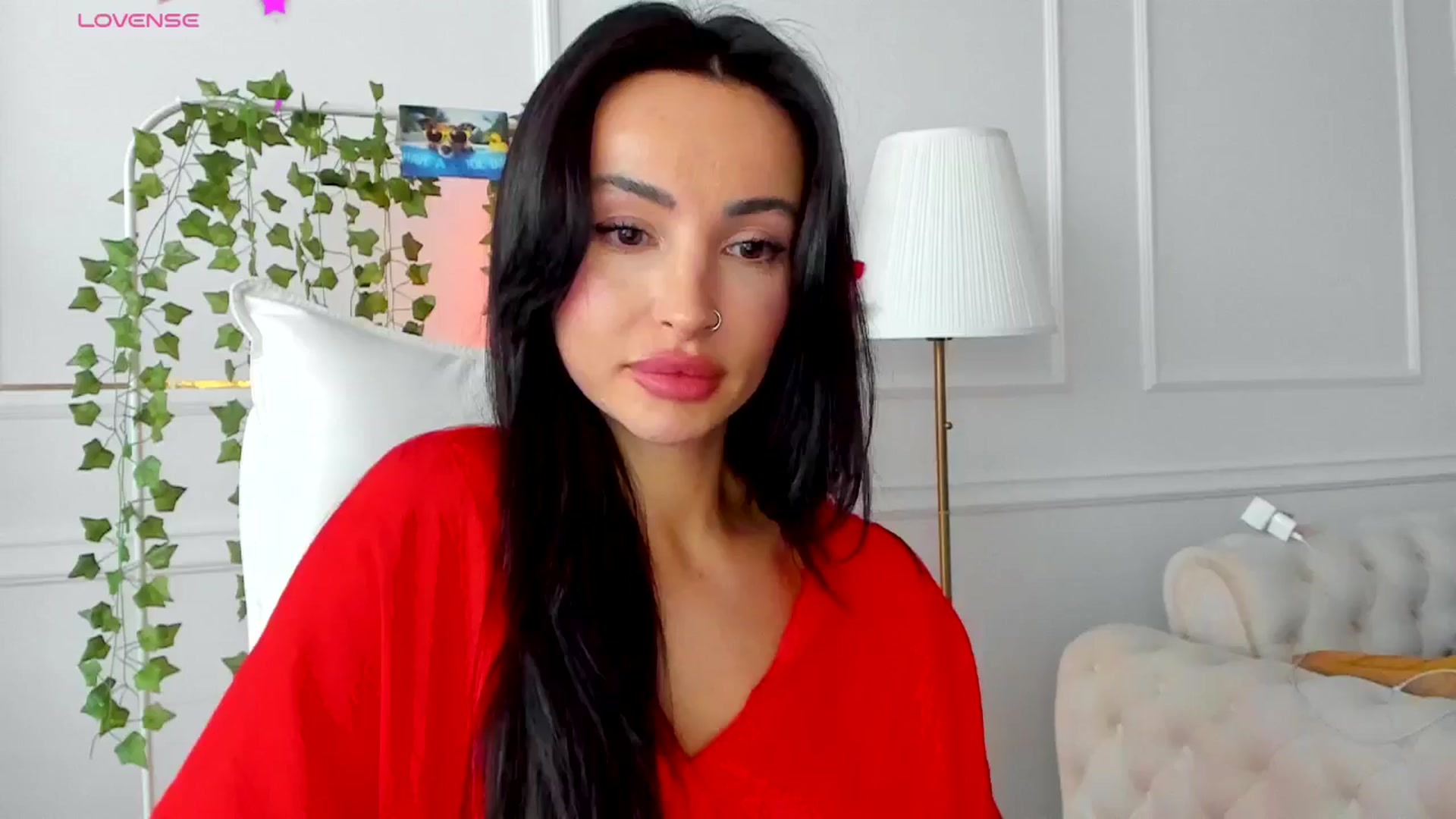 Gallery image thumbnail from AlyssiaKENT1's myfreecams stream on, 03/20/2025, 16:43 image 5 of 20