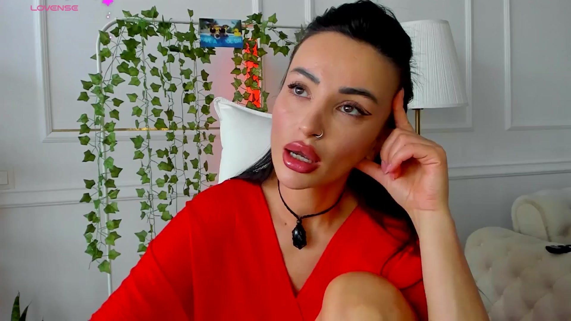 Gallery image thumbnail from AlyssiaKENT1's myfreecams stream on, 03/21/2025, 14:18 image 12 of 20