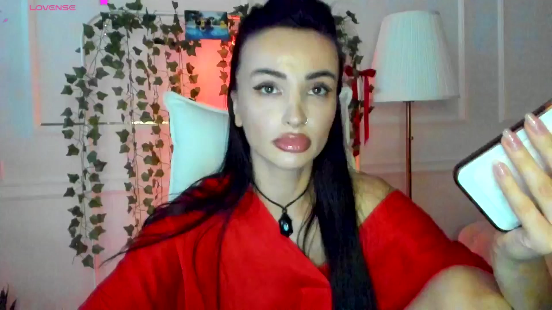 Gallery image thumbnail from AlyssiaKENT1's myfreecams stream on, 03/21/2025, 17:44 image 6 of 20