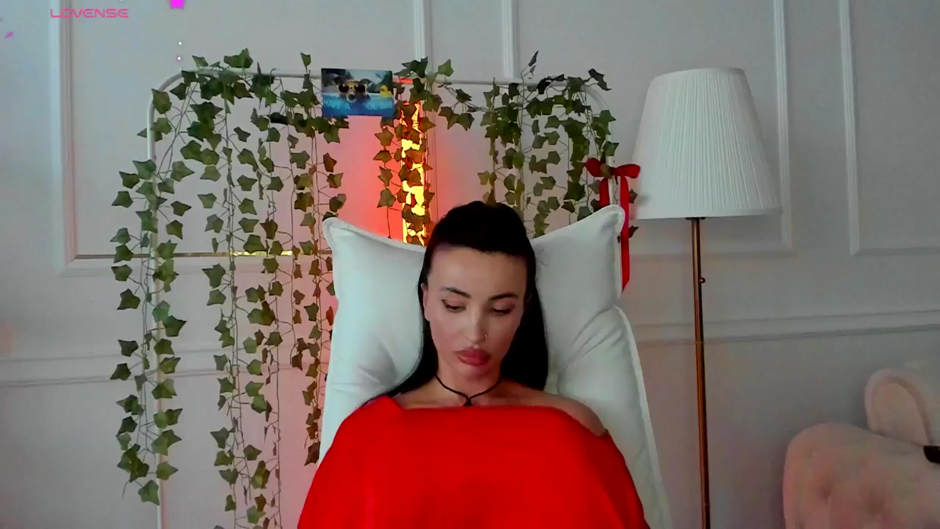 Gallery image thumbnail from AlyssiaKENT1's myfreecams stream on, 03/21/2025, 17:44 image 2 of 20