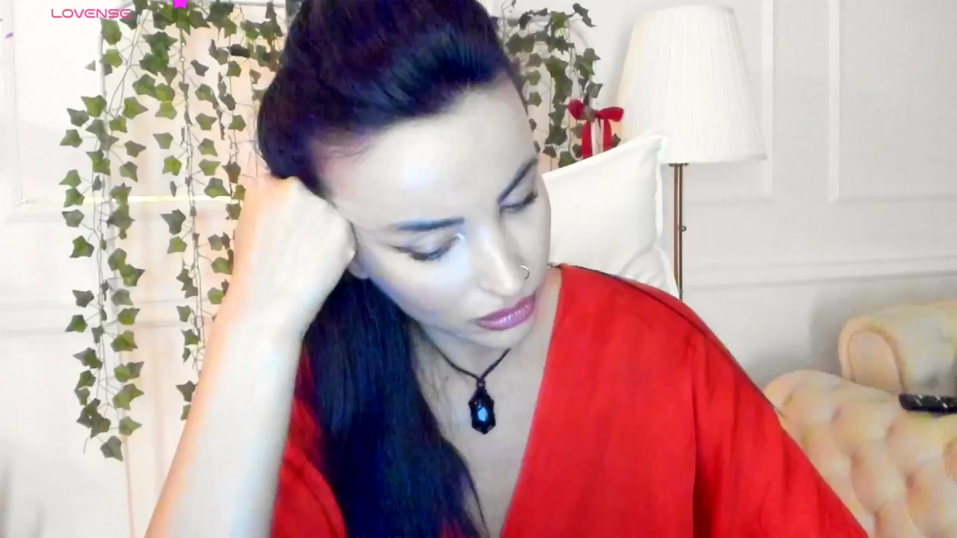 Gallery image thumbnail from AlyssiaKENT1's myfreecams stream on, 03/21/2025, 17:44 image 19 of 20