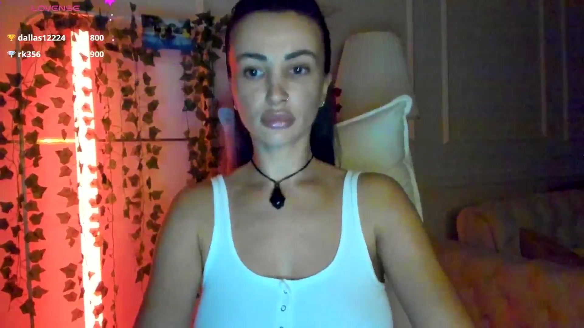 Gallery image thumbnail from AlyssiaKENT1's myfreecams stream on, 03/25/2025, 18:52 image 8 of 20