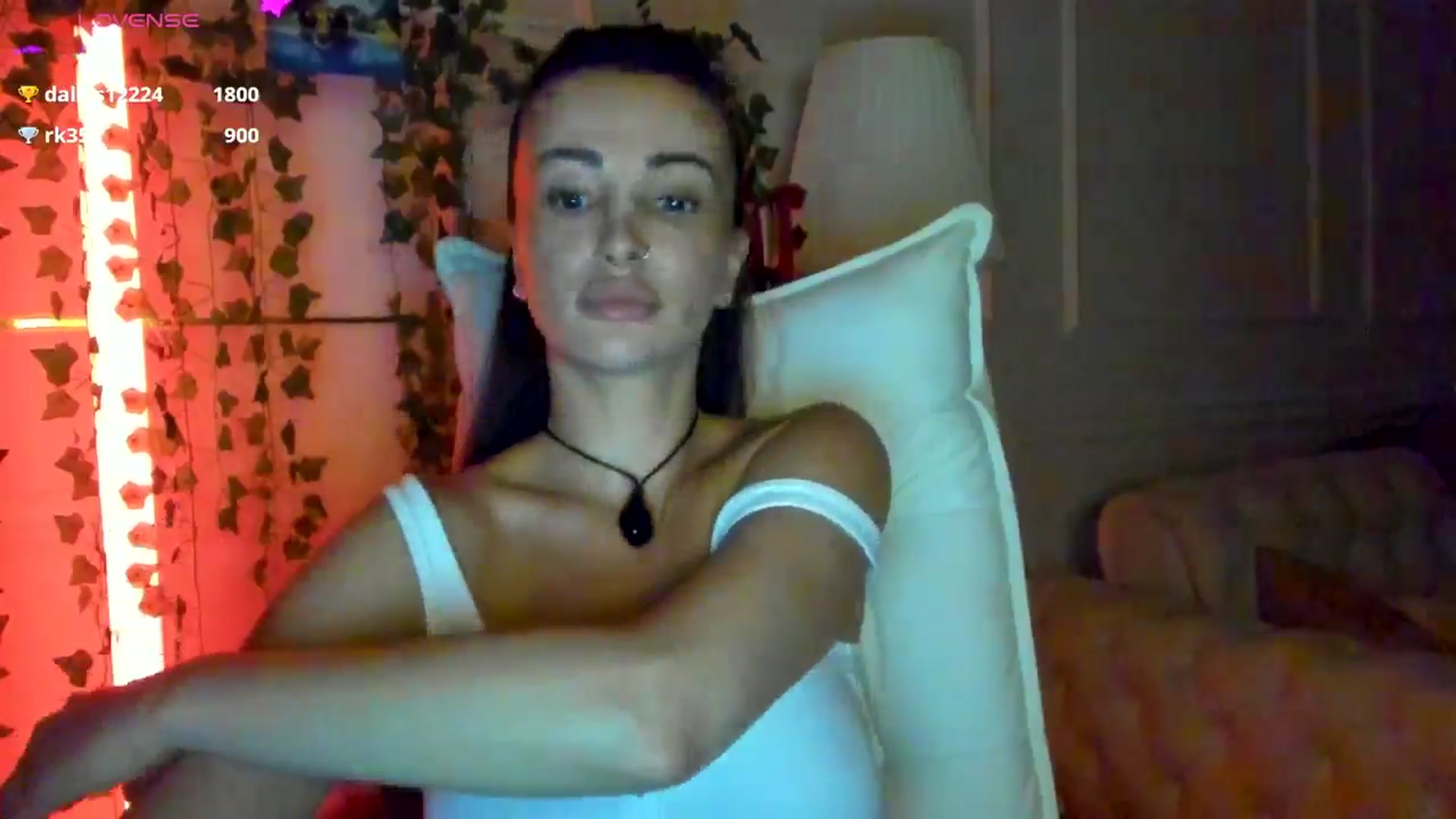 Gallery image thumbnail from AlyssiaKENT1's myfreecams stream on, 03/25/2025, 18:52 image 7 of 20
