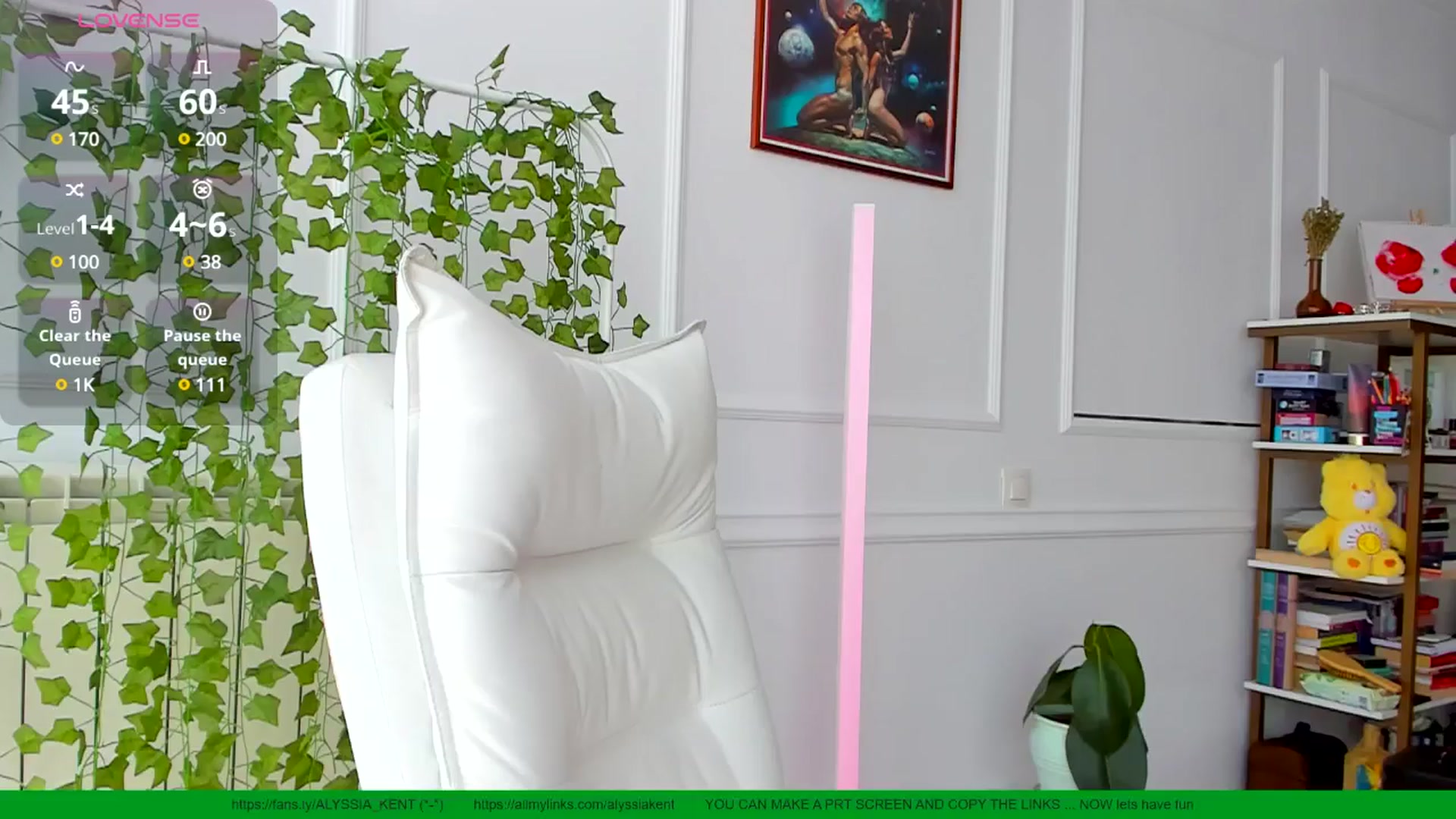 Gallery image thumbnail from AlyssiaKENT1's myfreecams stream on, 05/19/2025, 12:55 image 1 of 20