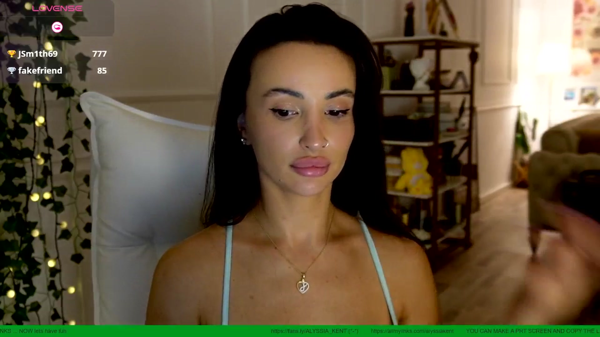 Gallery image thumbnail from AlyssiaKENT1's myfreecams stream on, 06/02/2025, 19:45 image 20 of 20