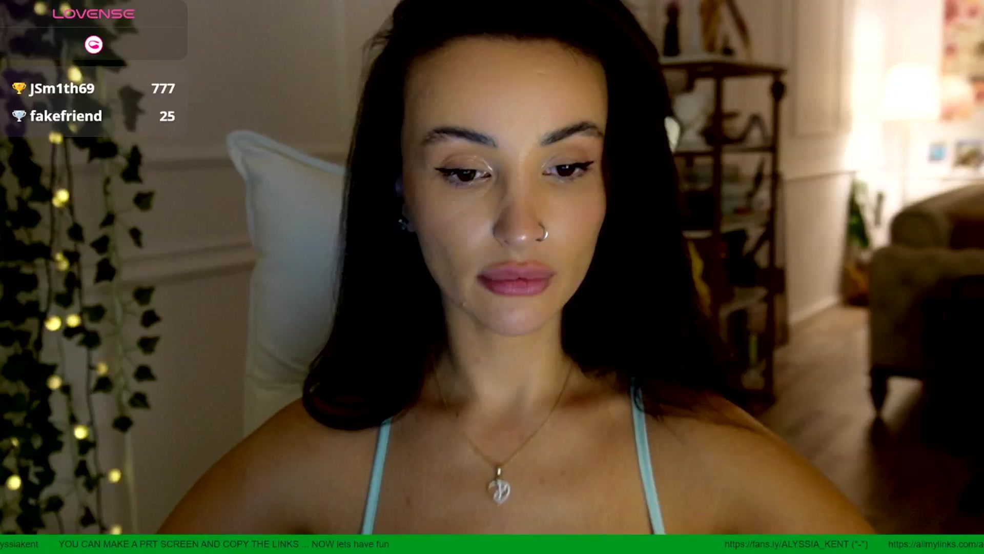 Gallery image thumbnail from AlyssiaKENT1's myfreecams stream on, 06/02/2025, 19:45 image 14 of 20