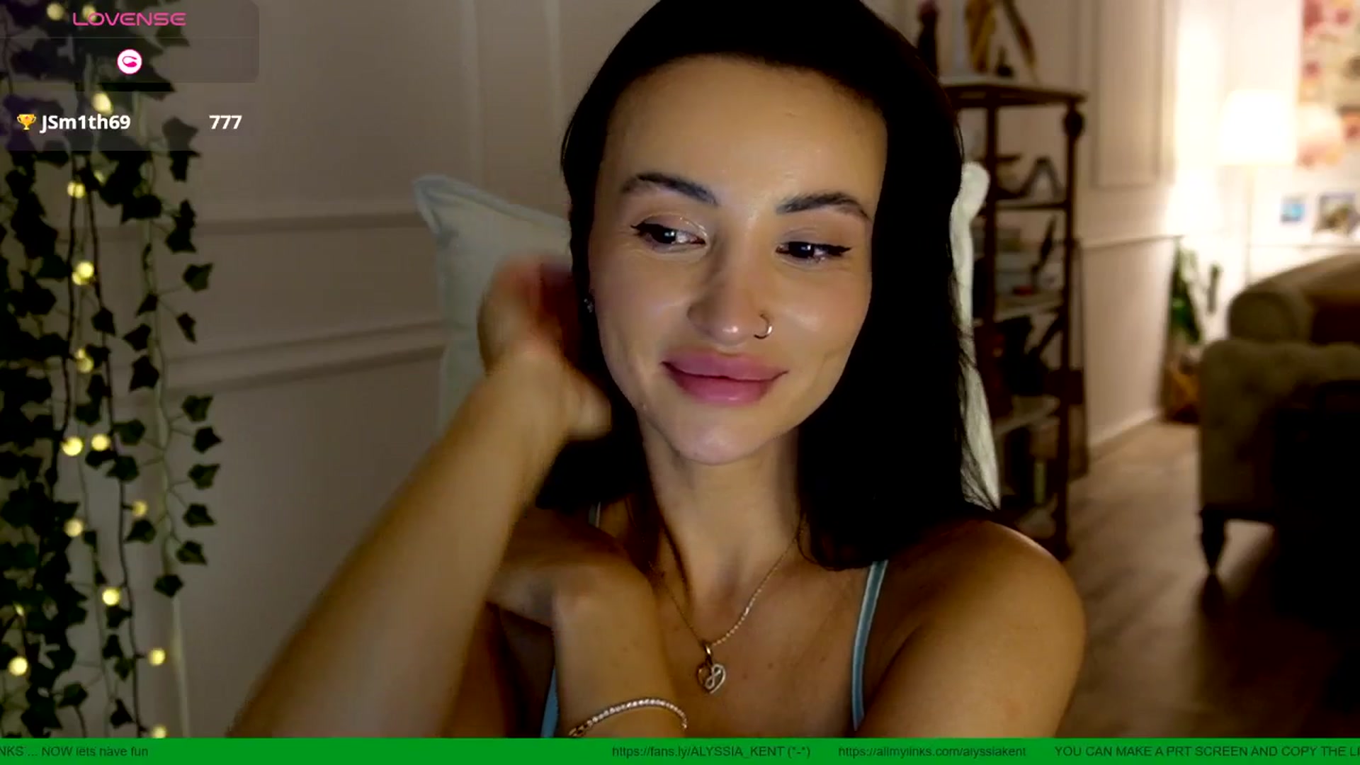 Gallery image thumbnail from AlyssiaKENT1's myfreecams stream on, 06/02/2025, 19:45 image 13 of 20