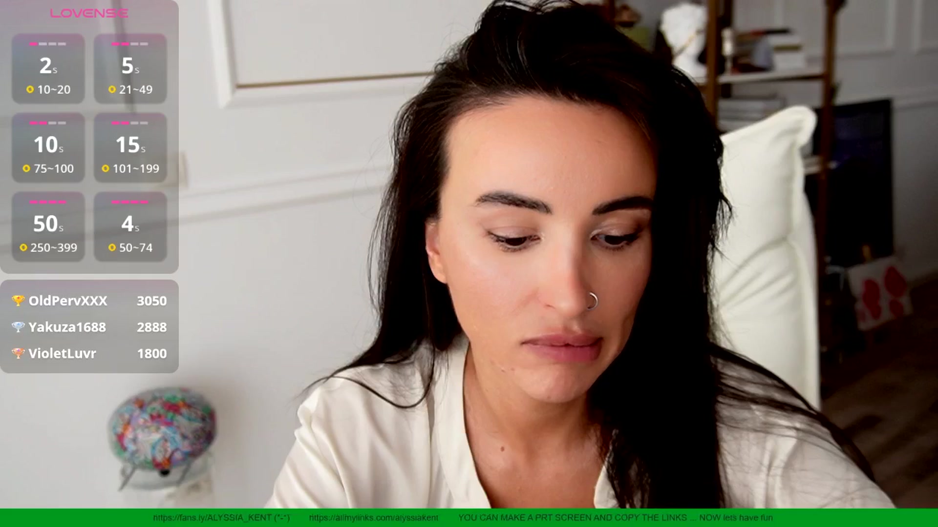 Gallery image thumbnail from AlyssiaKENT1's myfreecams stream on, 06/12/2025, 14:59 image 20 of 20