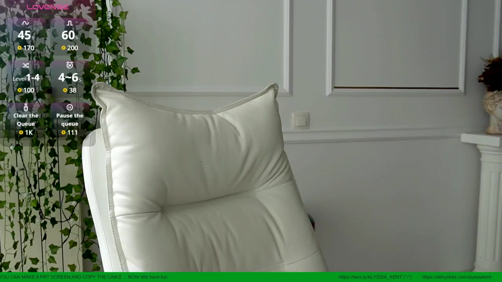 Gallery image thumbnail from AlyssiaKENT1's myfreecams stream on, 07/04/2025, 15:34 image 7 of 20