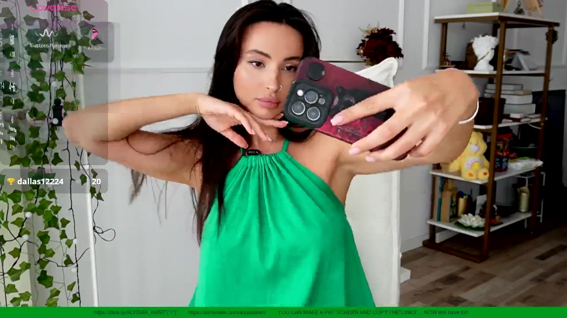 Gallery image thumbnail from AlyssiaKENT1's myfreecams stream on, 07/15/2025, 13:42 image 9 of 20