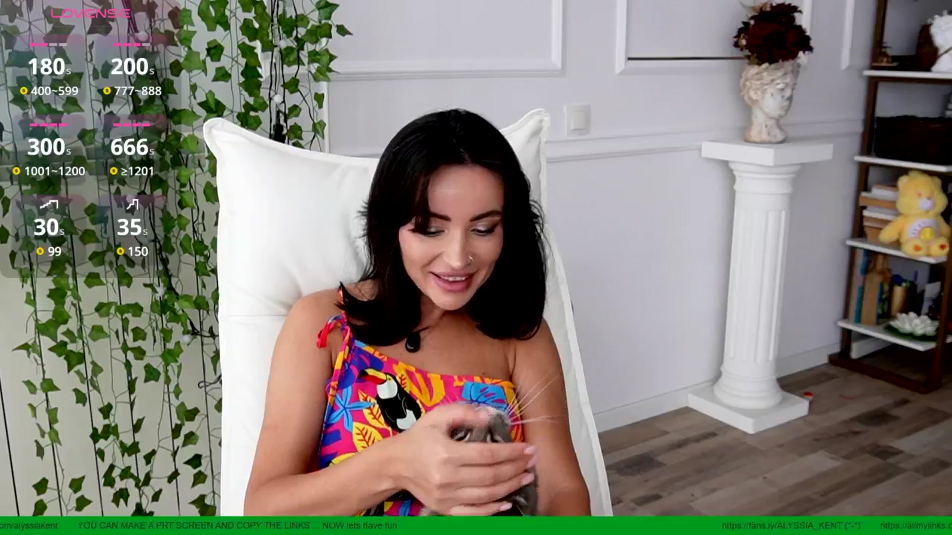 Gallery image thumbnail from AlyssiaKENT1's myfreecams stream on, 07/22/2025, 08:03 image 16 of 20