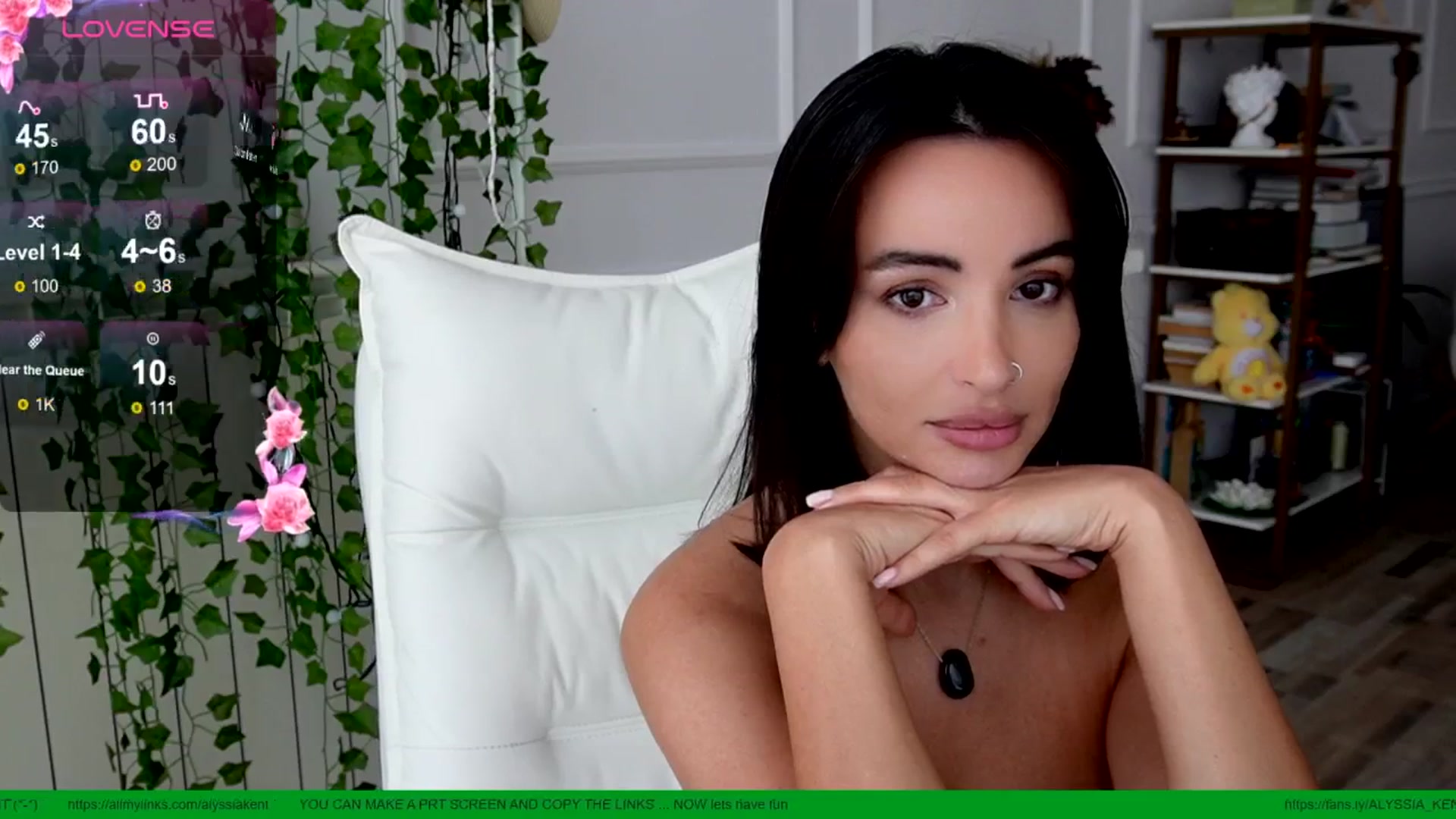 Gallery image thumbnail from AlyssiaKENT1's myfreecams stream on, 08/04/2025, 16:47 image 19 of 20