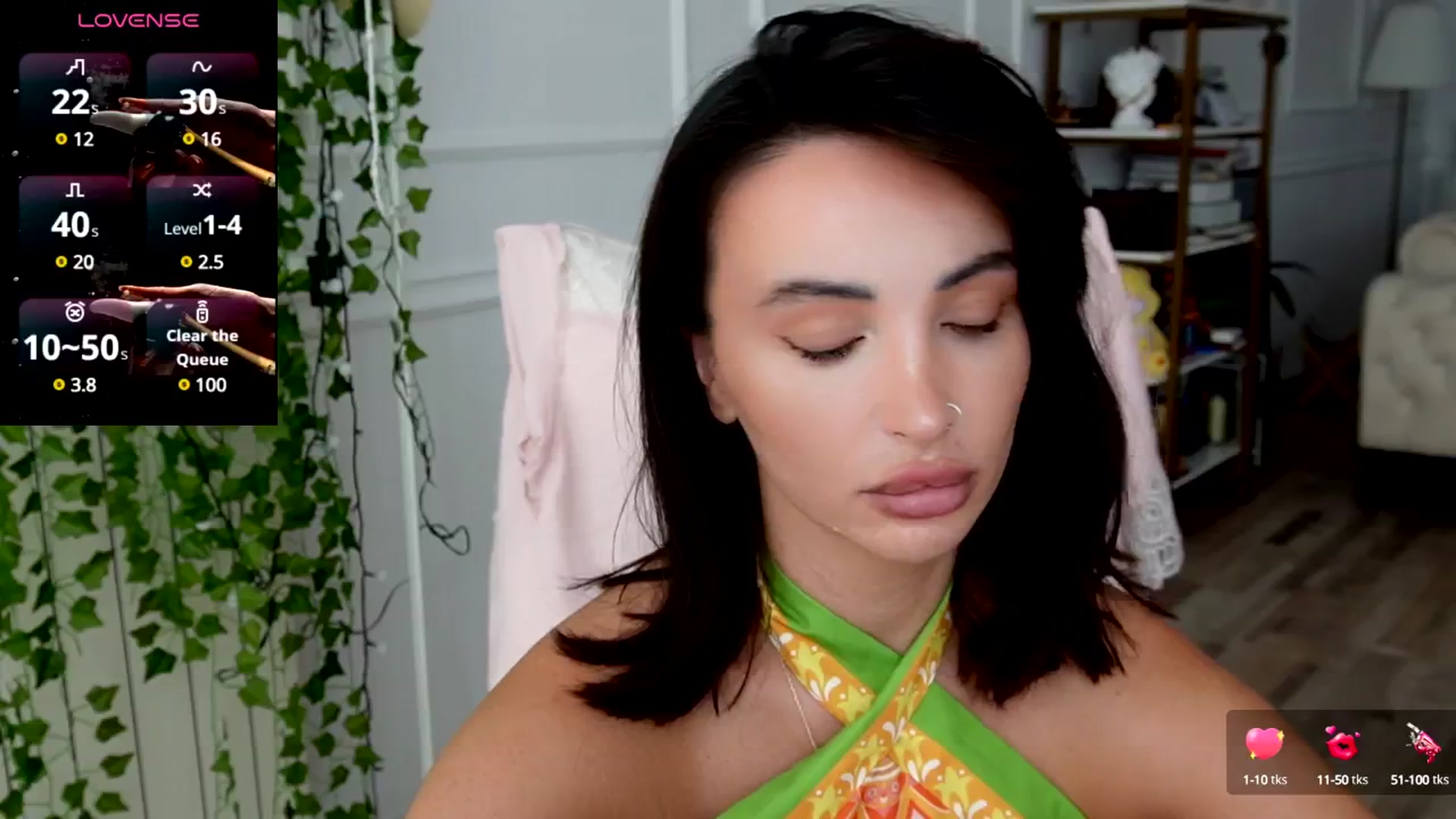 Gallery image thumbnail from AlyssiaKENT1's myfreecams stream on, 08/06/2025, 15:21 image 12 of 20