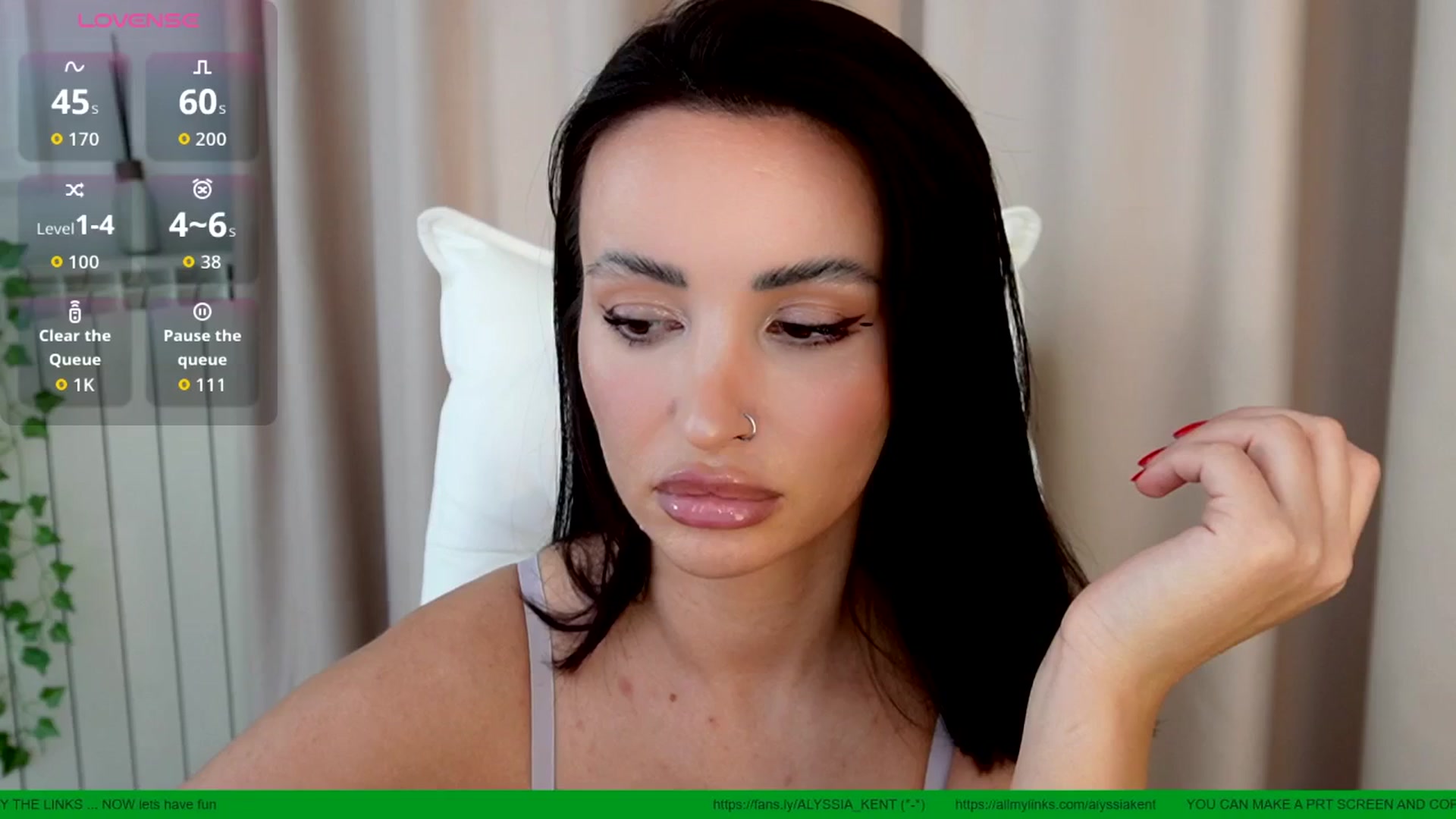Gallery image thumbnail from AlyssiaKENT1's myfreecams stream on, 08/20/2025, 17:27 image 8 of 20