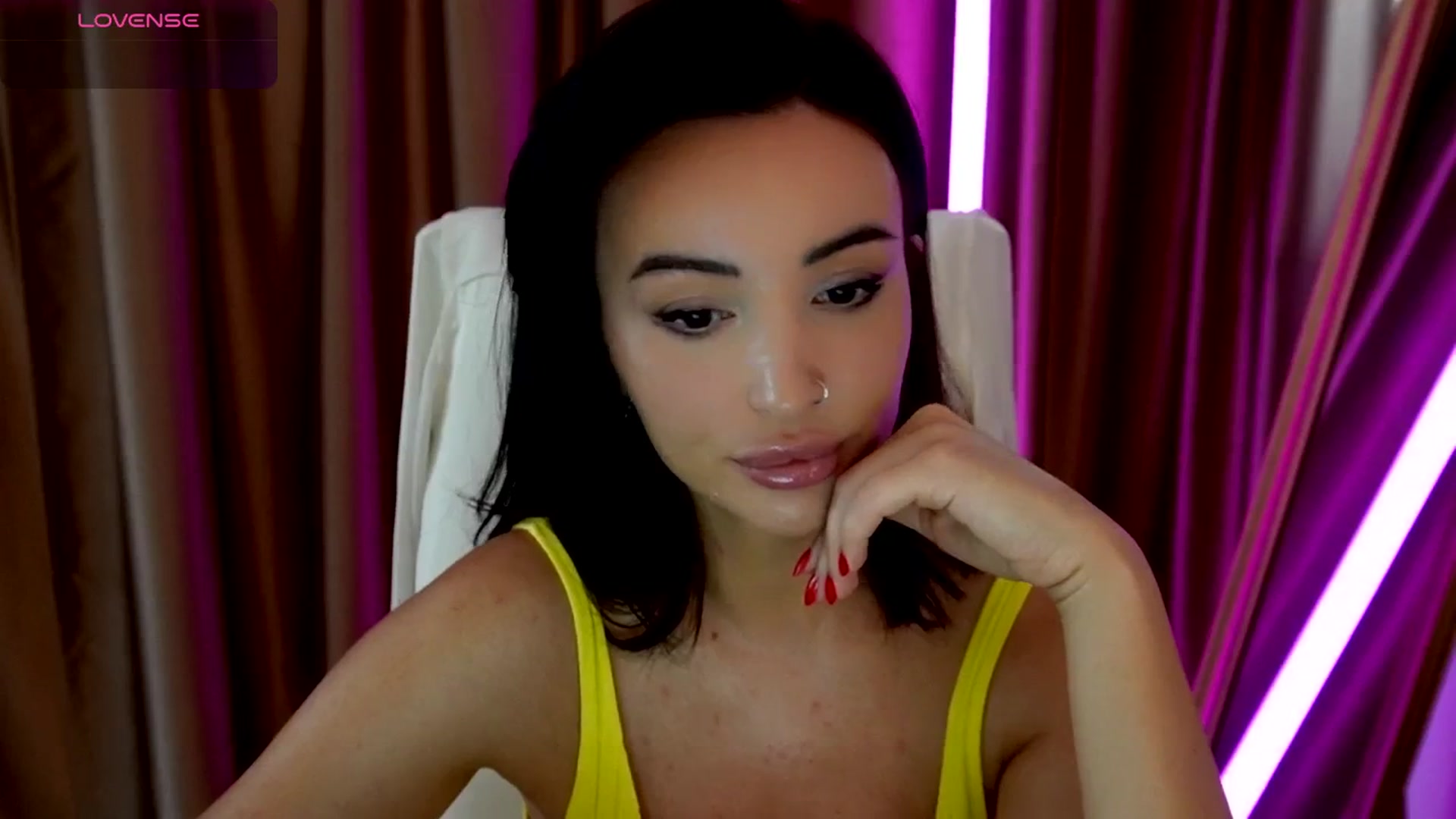 Gallery image thumbnail from AlyssiaKENT1's myfreecams stream on, 08/31/2025, 09:07 image 7 of 20