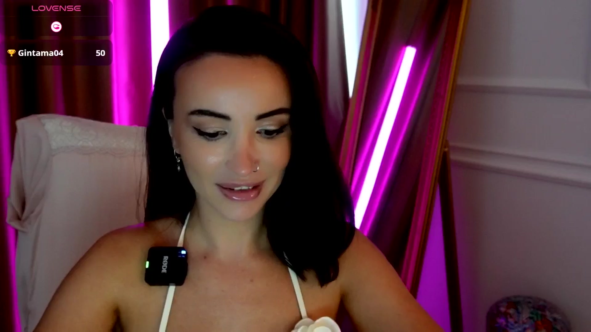 Gallery image thumbnail from AlyssiaKENT1's myfreecams stream on, 09/05/2025, 17:00 image 6 of 20