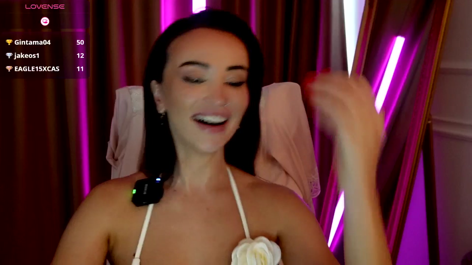 Gallery image thumbnail from AlyssiaKENT1's myfreecams stream on, 09/05/2025, 17:00 image 10 of 20