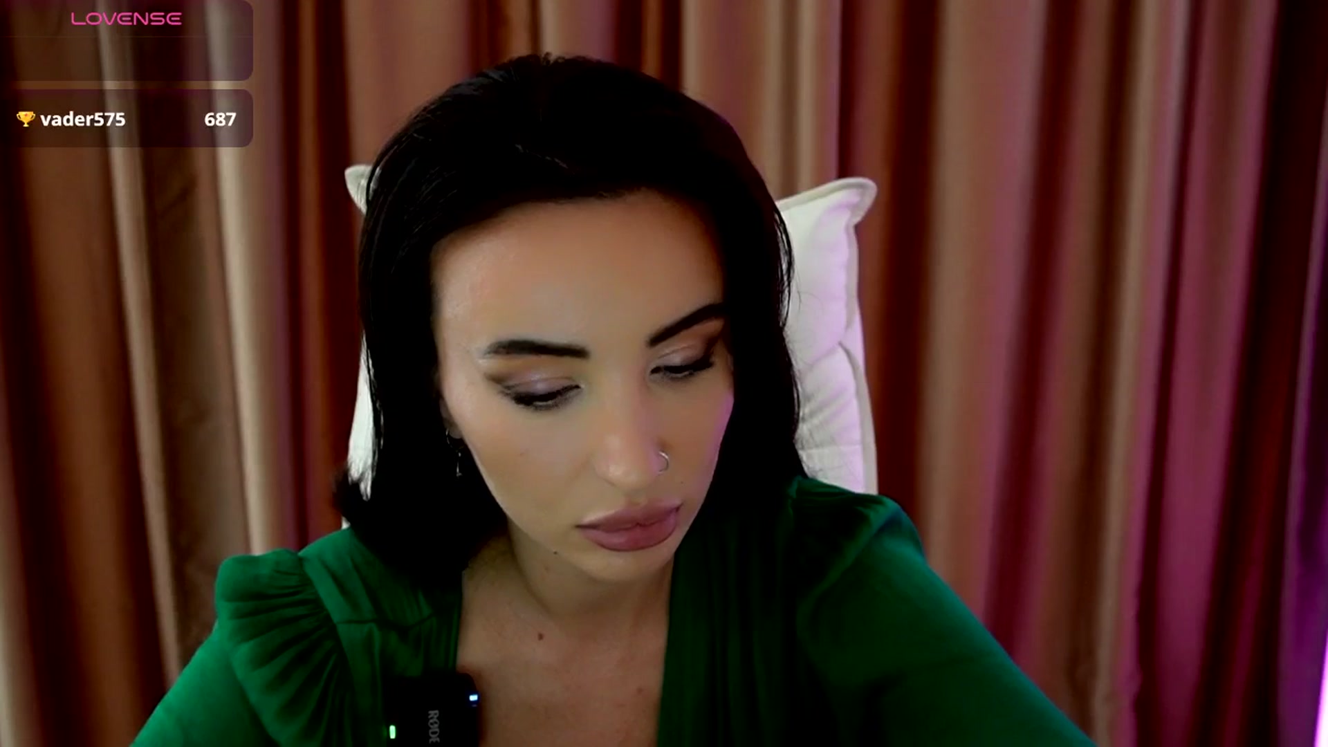 Gallery image thumbnail from AlyssiaKENT1's myfreecams stream on, 09/07/2025, 12:35 image 15 of 20