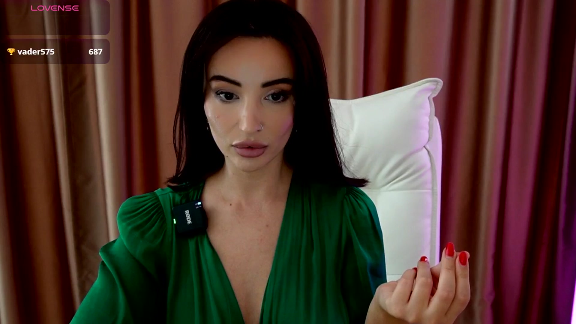 Gallery image thumbnail from AlyssiaKENT1's myfreecams stream on, 09/07/2025, 12:35 image 14 of 20