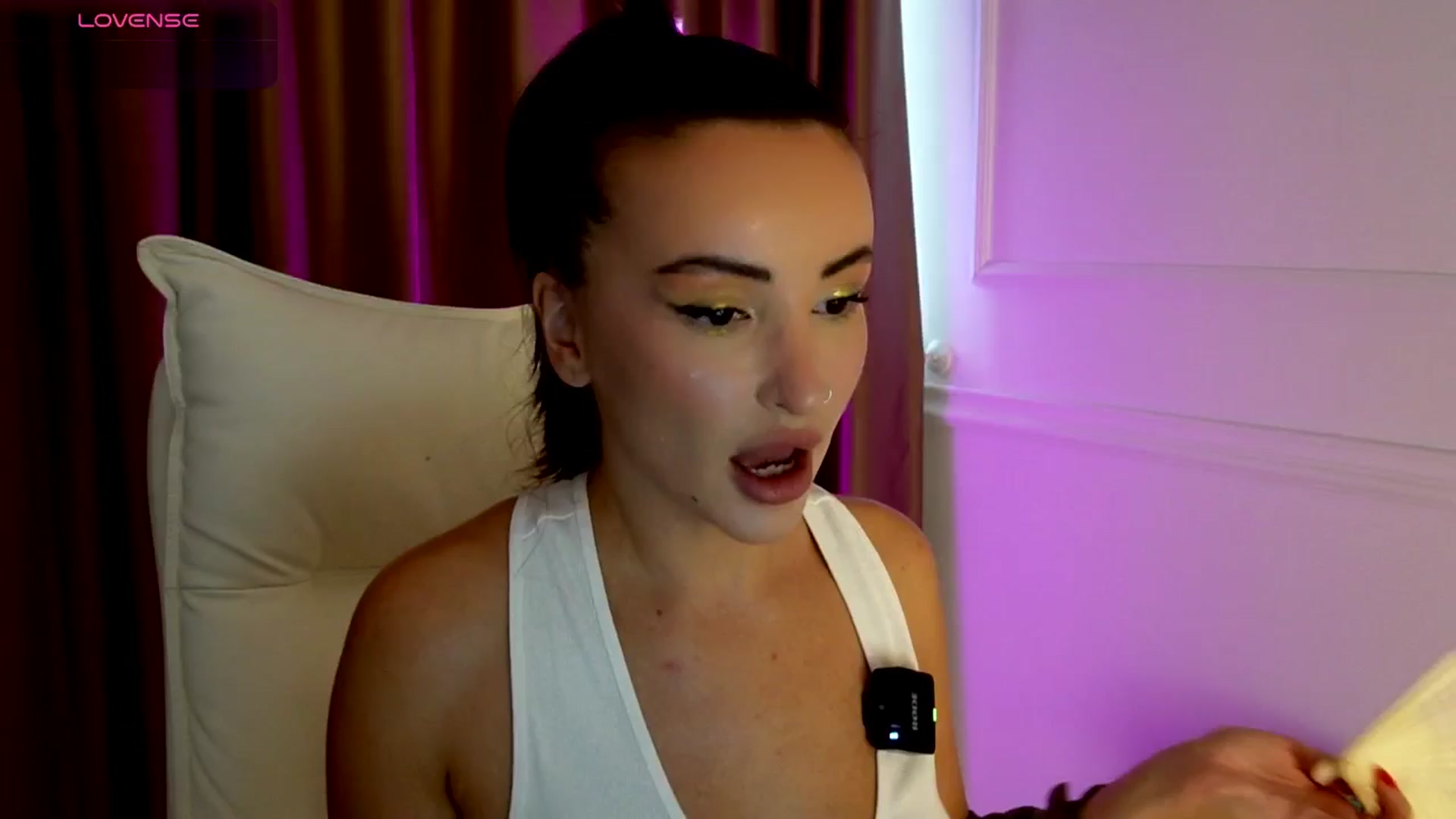 Gallery image thumbnail from AlyssiaKENT1's myfreecams stream on, 09/12/2025, 14:58 image 7 of 20
