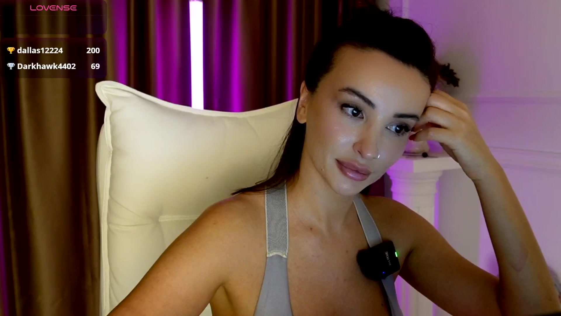 Gallery image thumbnail from AlyssiaKENT1's myfreecams stream on, 09/14/2025, 18:49 image 13 of 20
