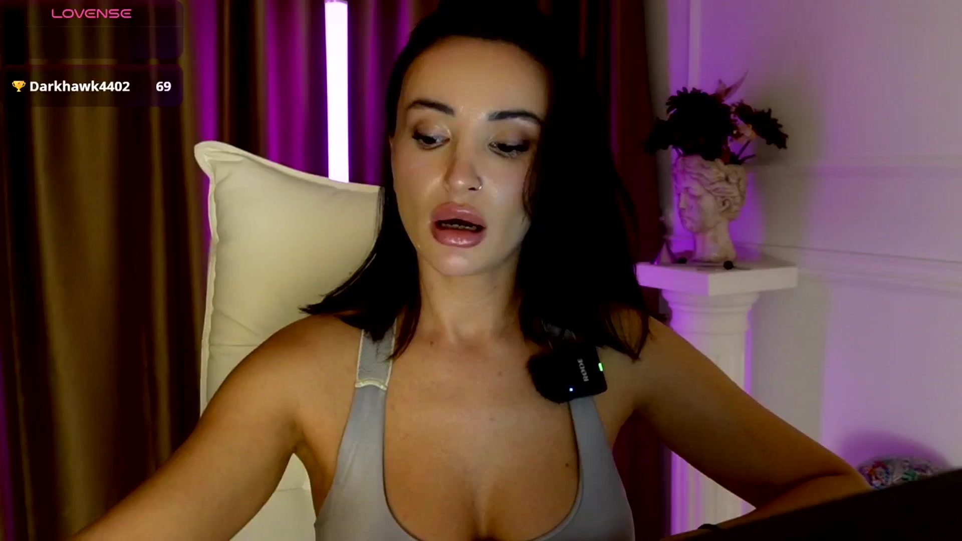 Gallery image thumbnail from AlyssiaKENT1's myfreecams stream on, 09/14/2025, 18:49 image 6 of 20
